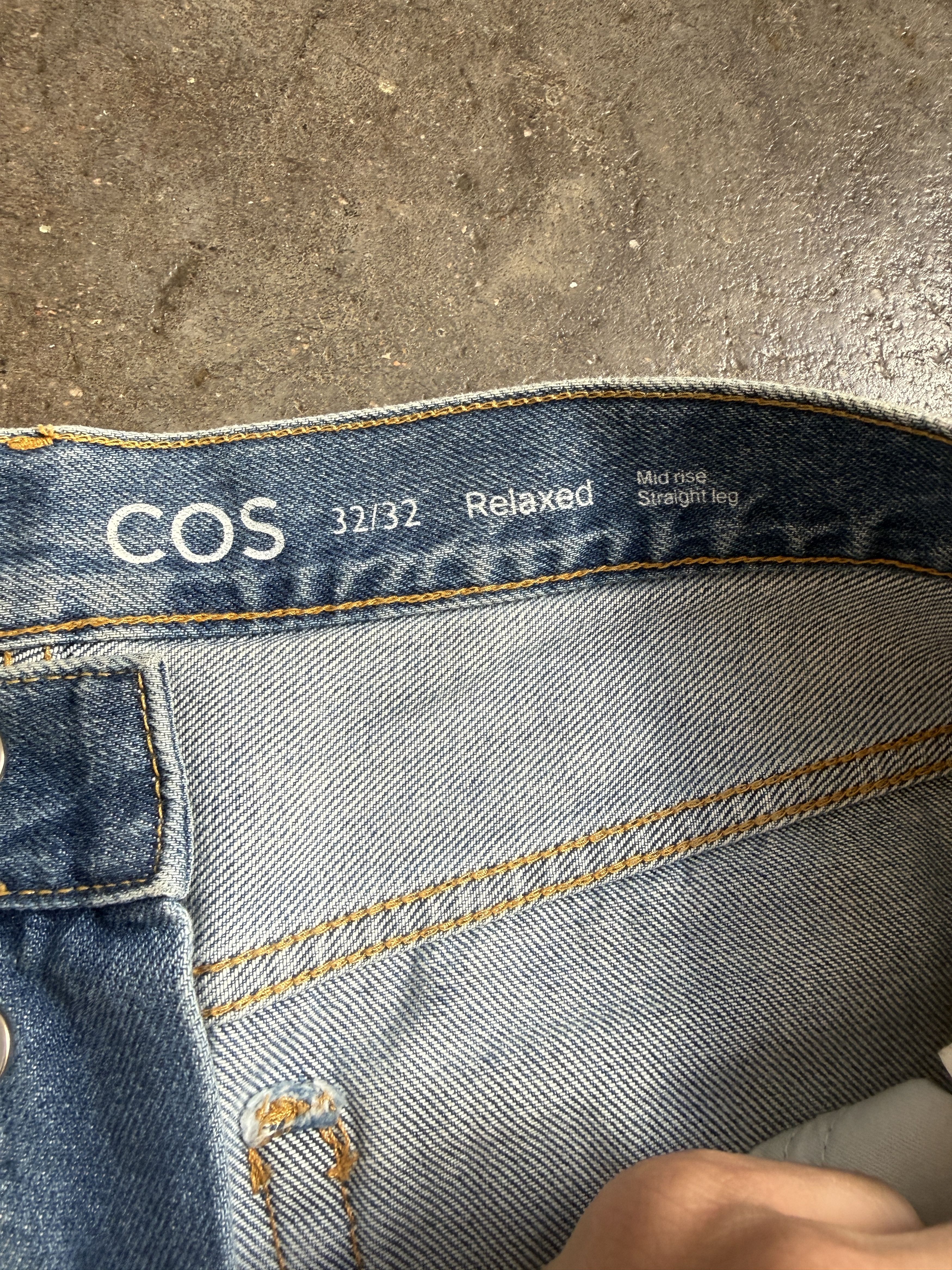 Cos 120$ Cos 32 X 32 Relaxed Mid Rise Straight Leg Size US 32 / EU 48 - 7 Thumbnail