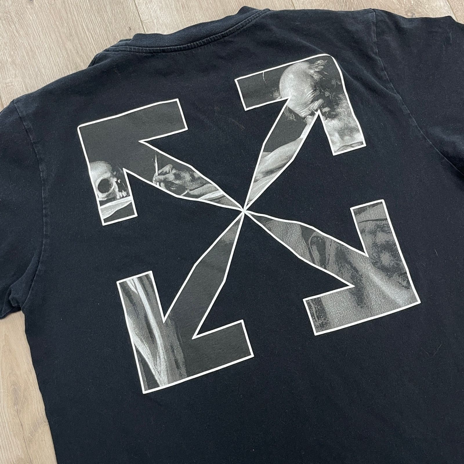 Off-White Off-White Caravaggio Arrow Tee T Shirt Black Size XL B5 Size US XL / EU 56 / 4 - 2 Thumbnail