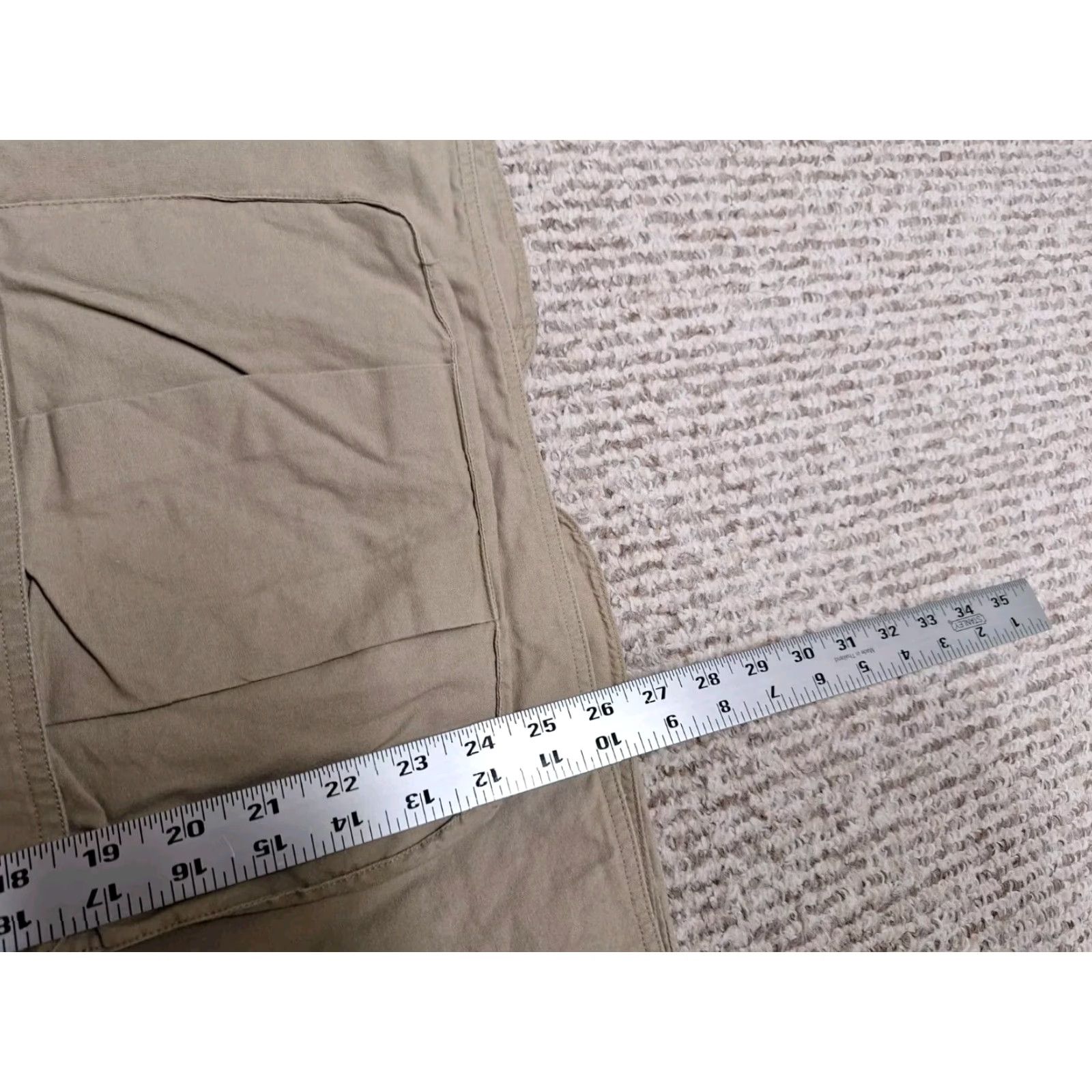 Banana Republic VINTAGE Banana Republic Vest Mens L Photography Hunting Safari Khaki Beige Cotton Vest Mens L Hiking Hunting Size US L / EU 52-54 / 3 - 5 Thumbnail