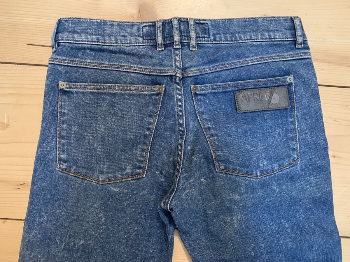 April 77 *RARE* Joey jeans size 31/33,5 Size US 31 - 9 Thumbnail