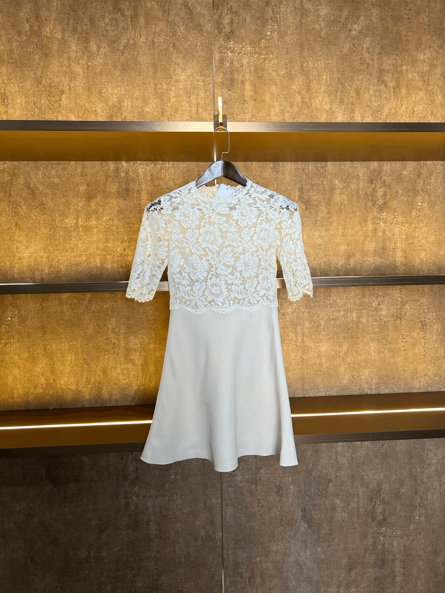 Valentino Valentino Lace Dress Size M / US 6-8 / IT 42-44 - 1 Thumbnail