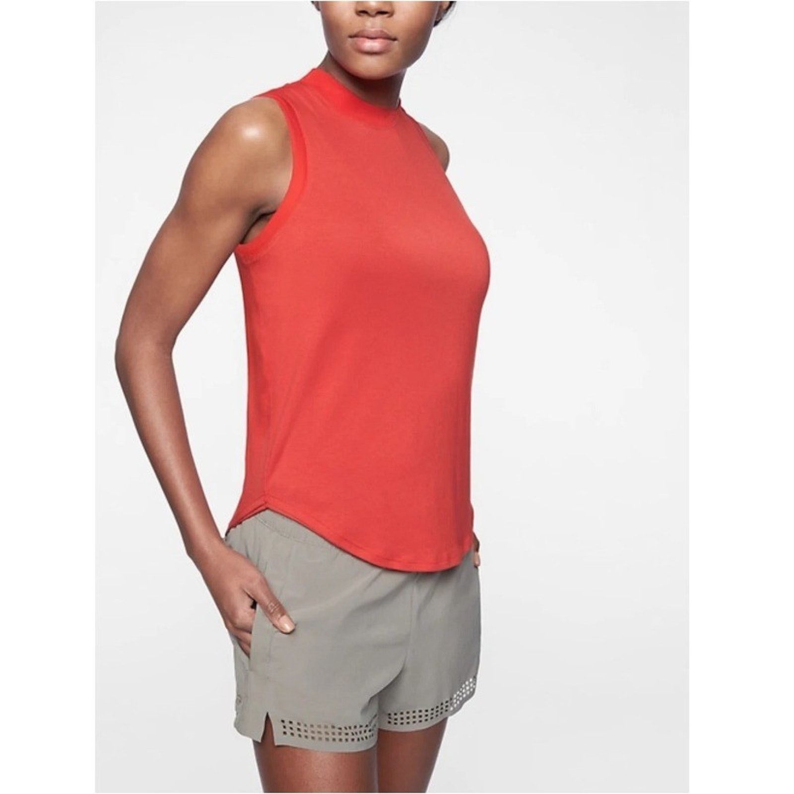 Athleta Athleta Red Sleeveless Cloudlight Rib Trim Tank Top Size XL Size XL / US 12-14 / IT 48-50 - 1 Thumbnail