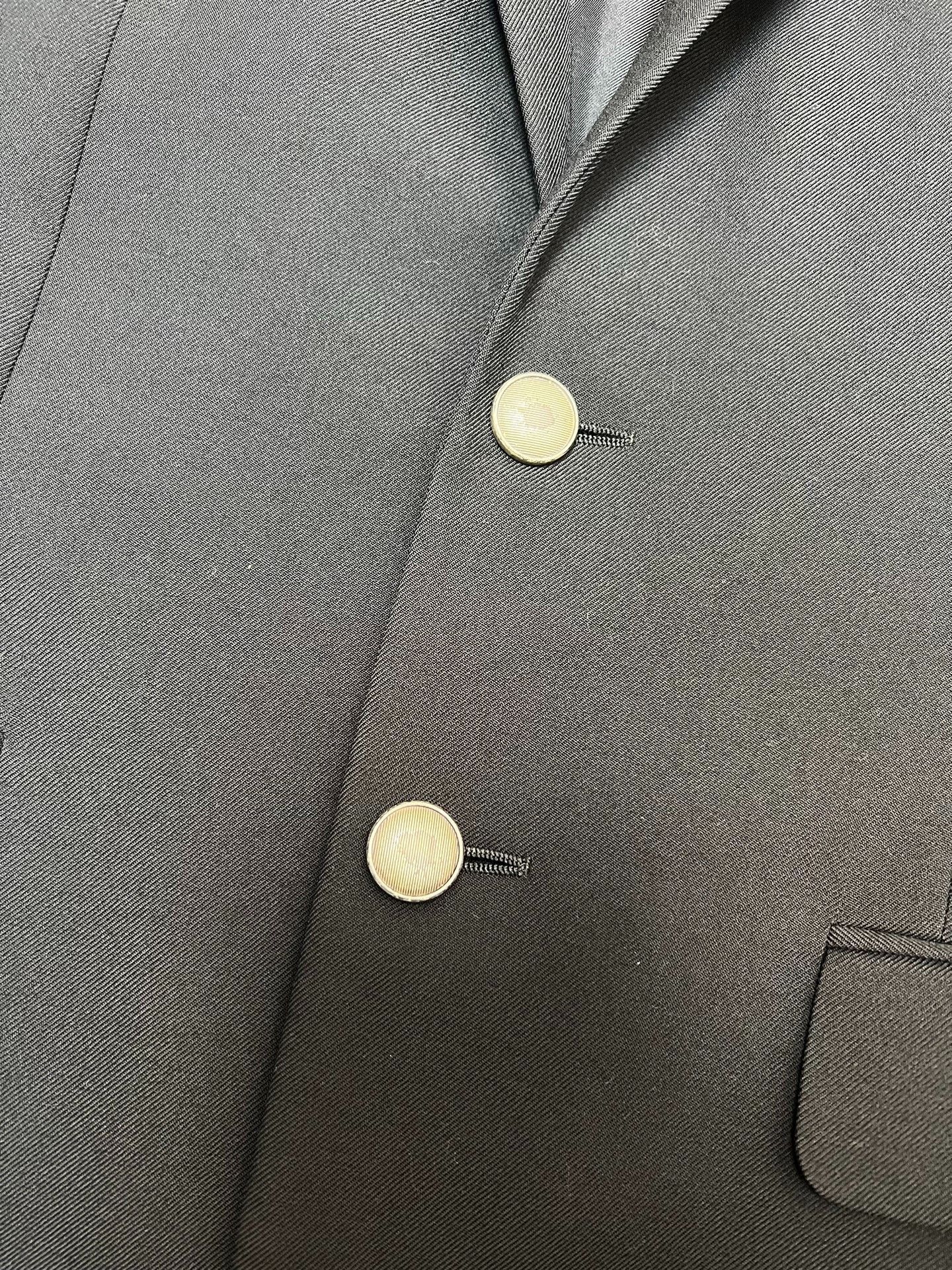Saint Laurent Paris Saint laurent Wool suit with flat collar and gold buttons Size 46R - 4 Thumbnail