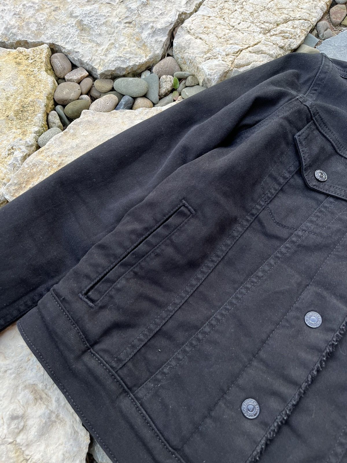 Levi's Levi’s sherpa trucker jacket denim full black levis gothic Size S / US 4 / IT 40 - 10 Thumbnail