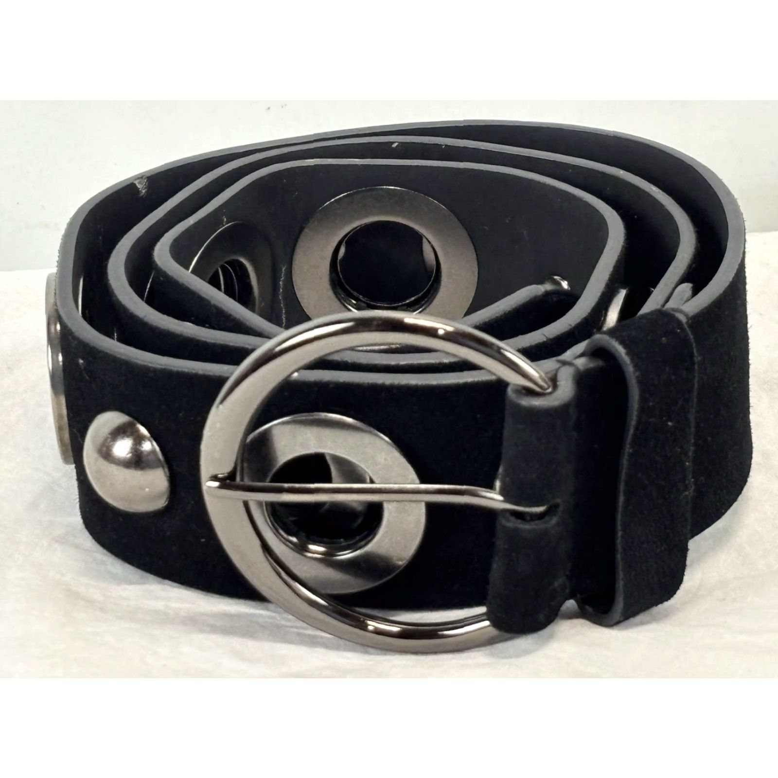 Vintage VINTAGE The W By Worth Collection Leather Belt Women’s S Black Modern Goth Artsy Leather Belt Women’s S Black Modern Goth Artsy Size ONE SIZE - 2 Thumbnail