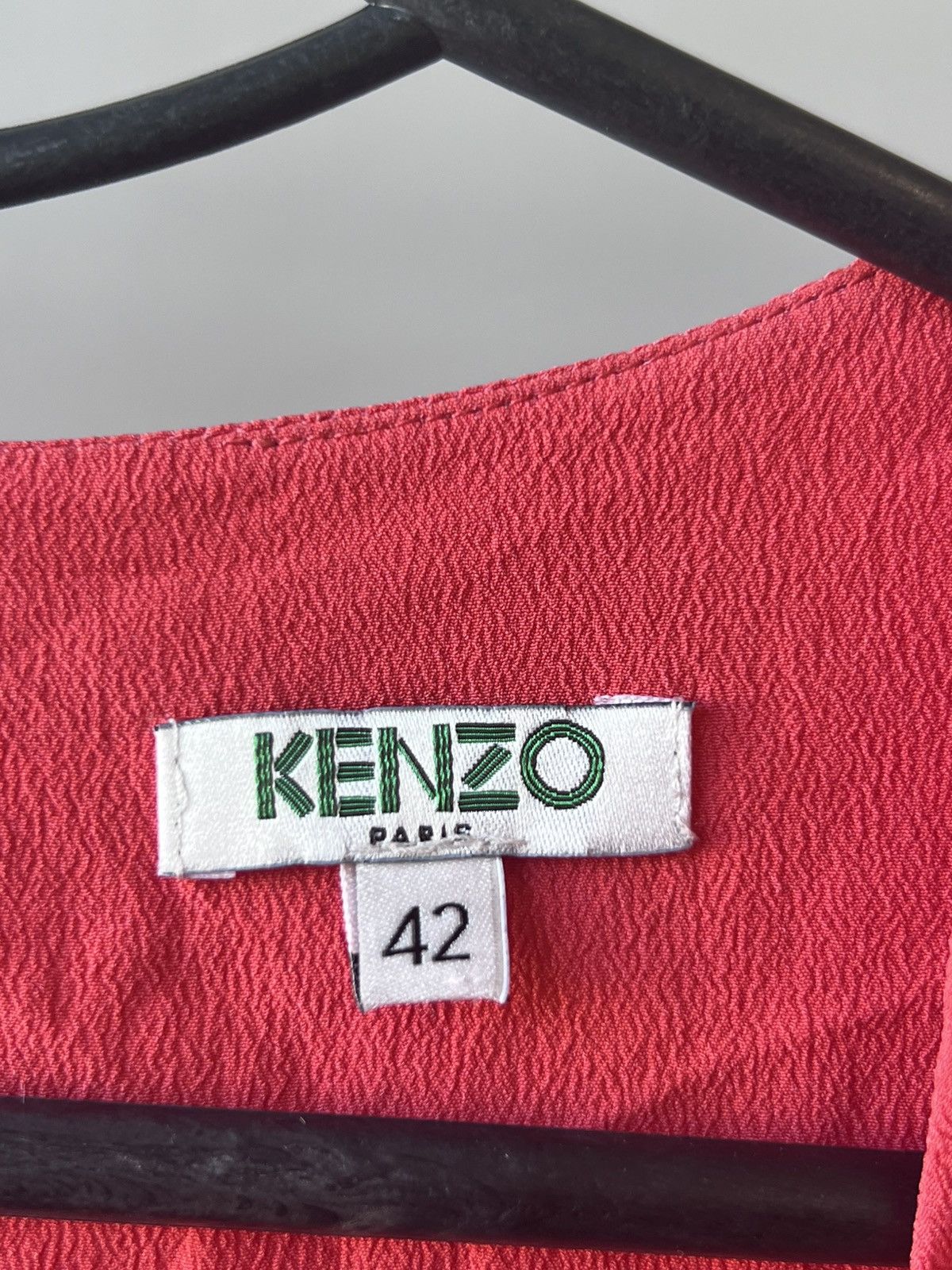 Kenzo Kenzo 41% Silk Blouses Short Sleeve Women’s Red Size M (42) Size M / US 6-8 / IT 42-44 - 2 Thumbnail
