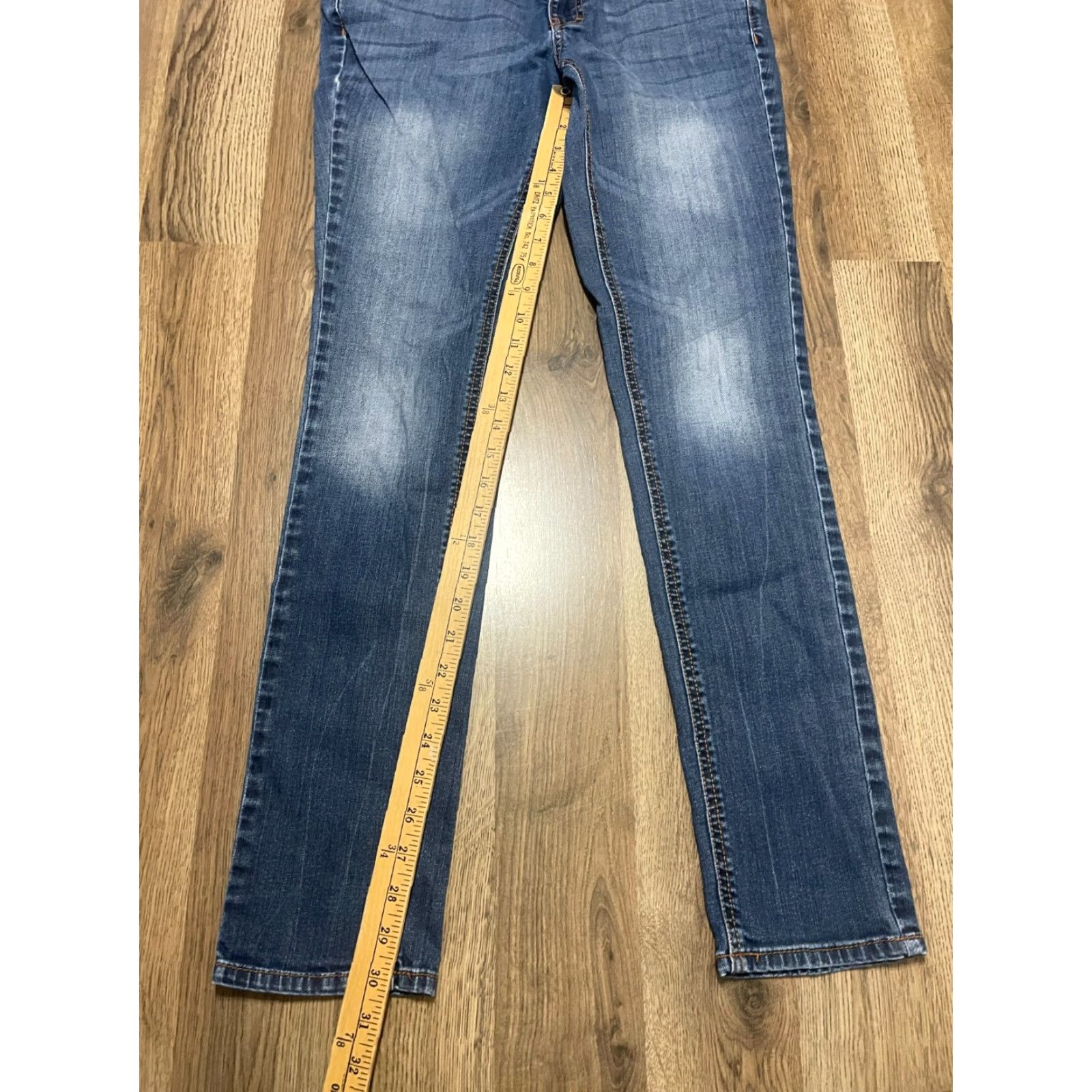 Mossimo Mossimo Jeans Womens 10R Blue Denim Skinny 30.5in Regular Inseam Size 32" / US 10 / IT 46 - 6 Thumbnail