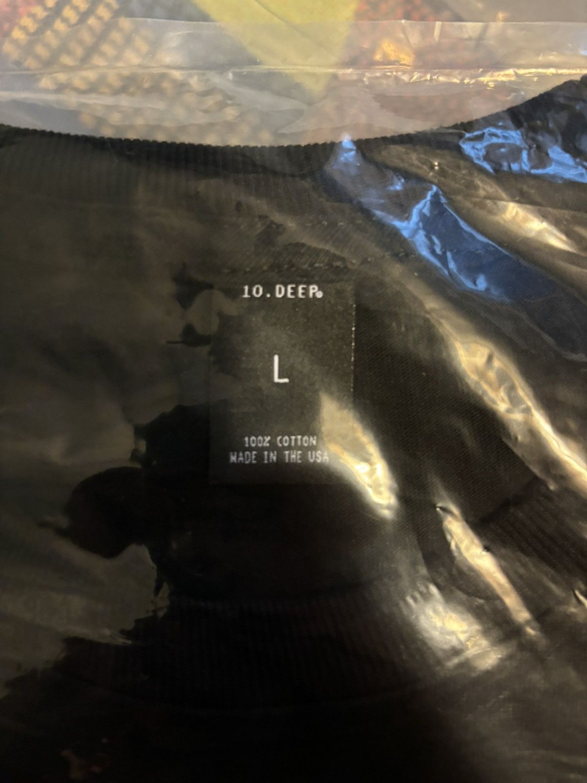 10 Deep 10 Deep Arrest the President tee Size US L / EU 52-54 / 3 - 5 Thumbnail