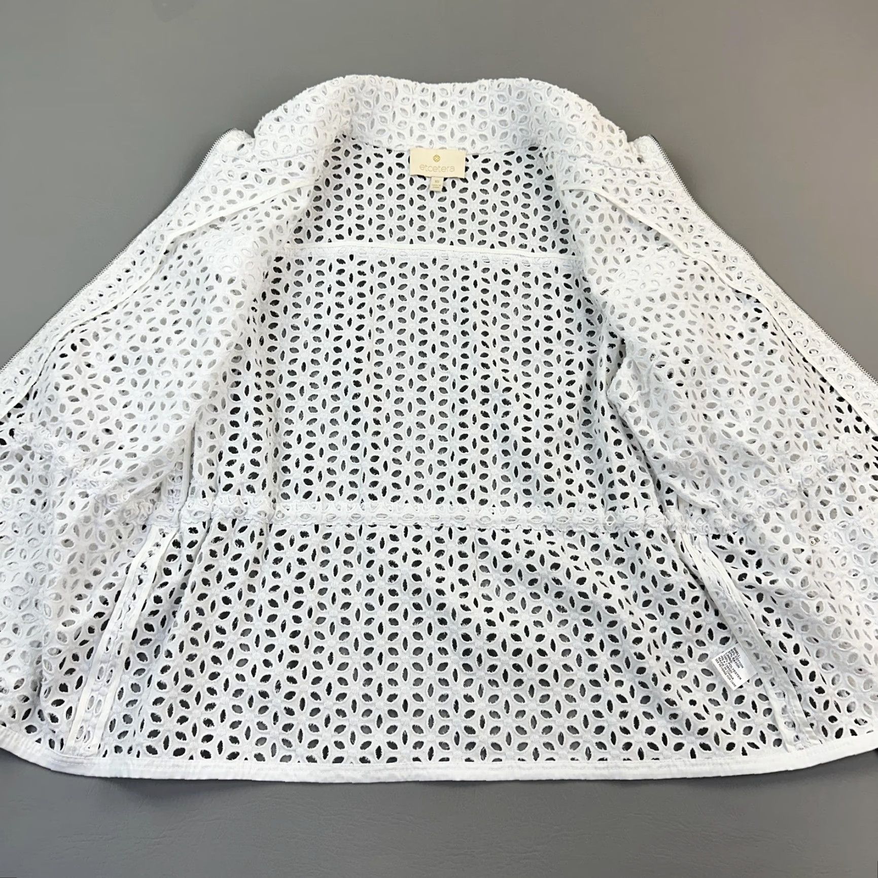 Vintage Etcetera Jacket Women's 16 White Eyelet Embroidered Full Zip Drawstring Boho Jacket DFS Size XXL / US 16-18 / IT 52-54 - 7 Thumbnail