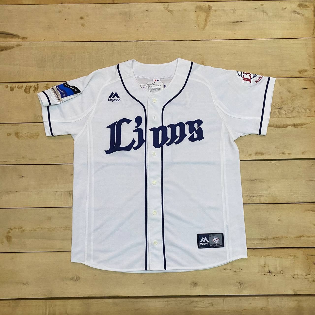 Japanese Brand × Majestic B657 NWT LIONS JAPAN MAJESTIC KANEKO BASEBALL JERSEY Size US L / EU 52-54 / 3 - 1 Thumbnail