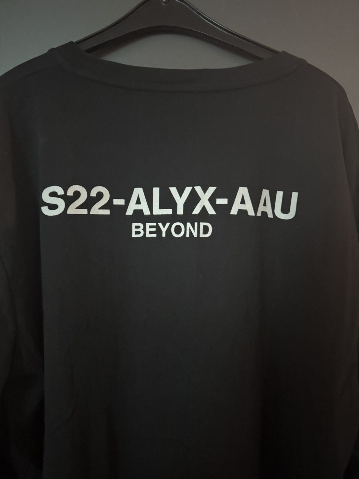 1017 ALYX 9SM 1017 ALYX 9SM Long-Sleeve Shirt Size US XL / EU 56 / 4 - 2 Thumbnail