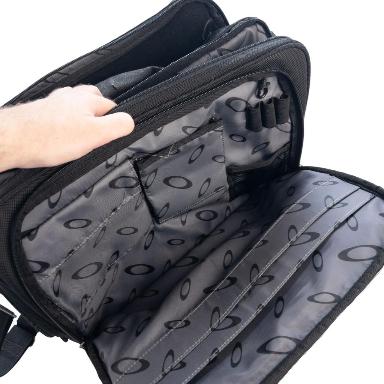 Oakley Vintage Oakley Laptop Bag Size ONE SIZE - 4 Thumbnail
