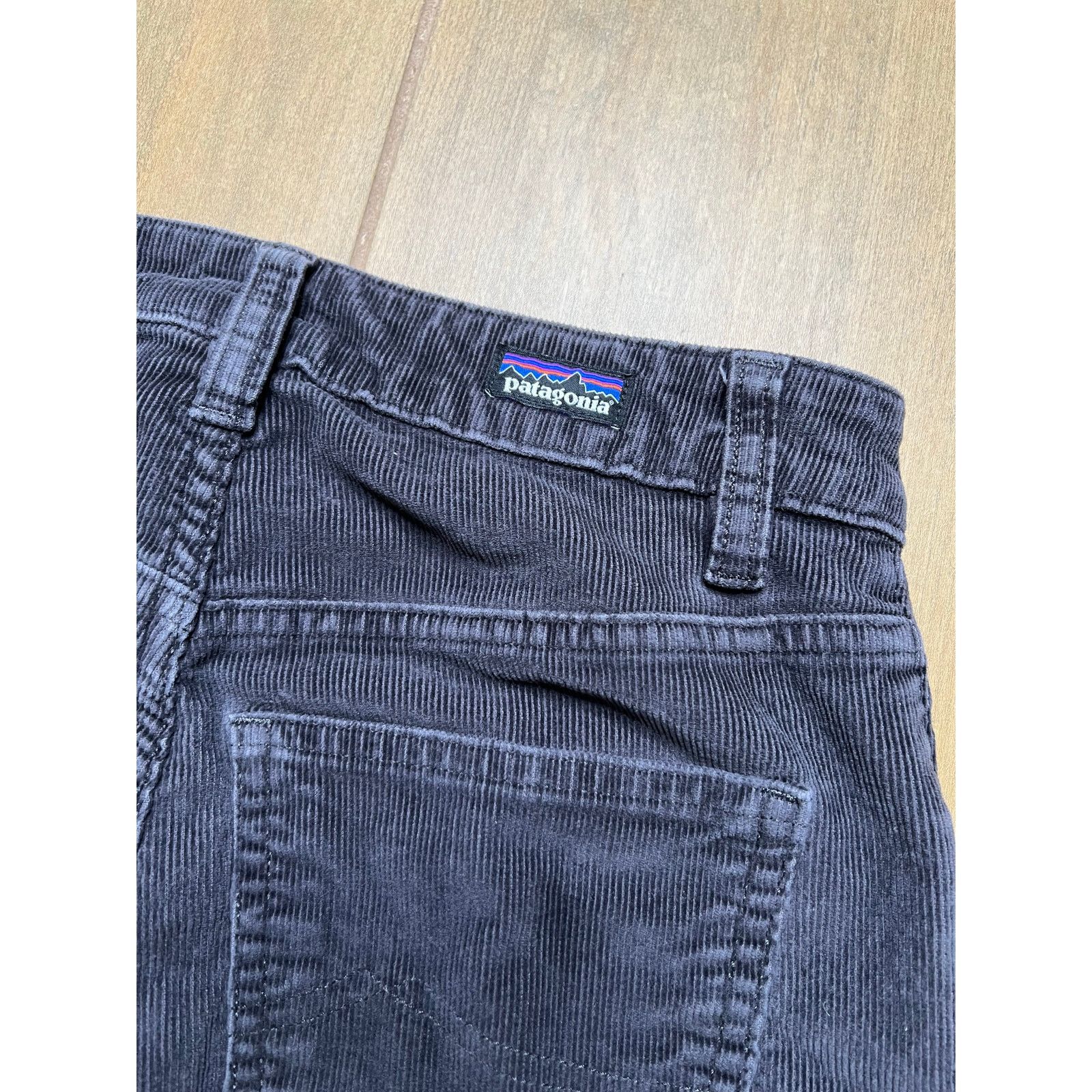Patagonia Patagonia Organic Cotton Corduroy Pants Womens 26 Gray Size 26" / US 2 / IT 38 - 12 Thumbnail