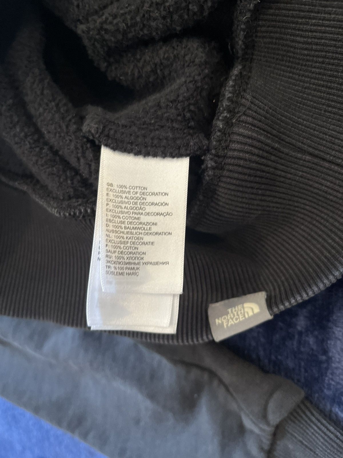 The North Face The North Face Black Hoodie Size US S / EU 44-46 / 1 - 6 Thumbnail