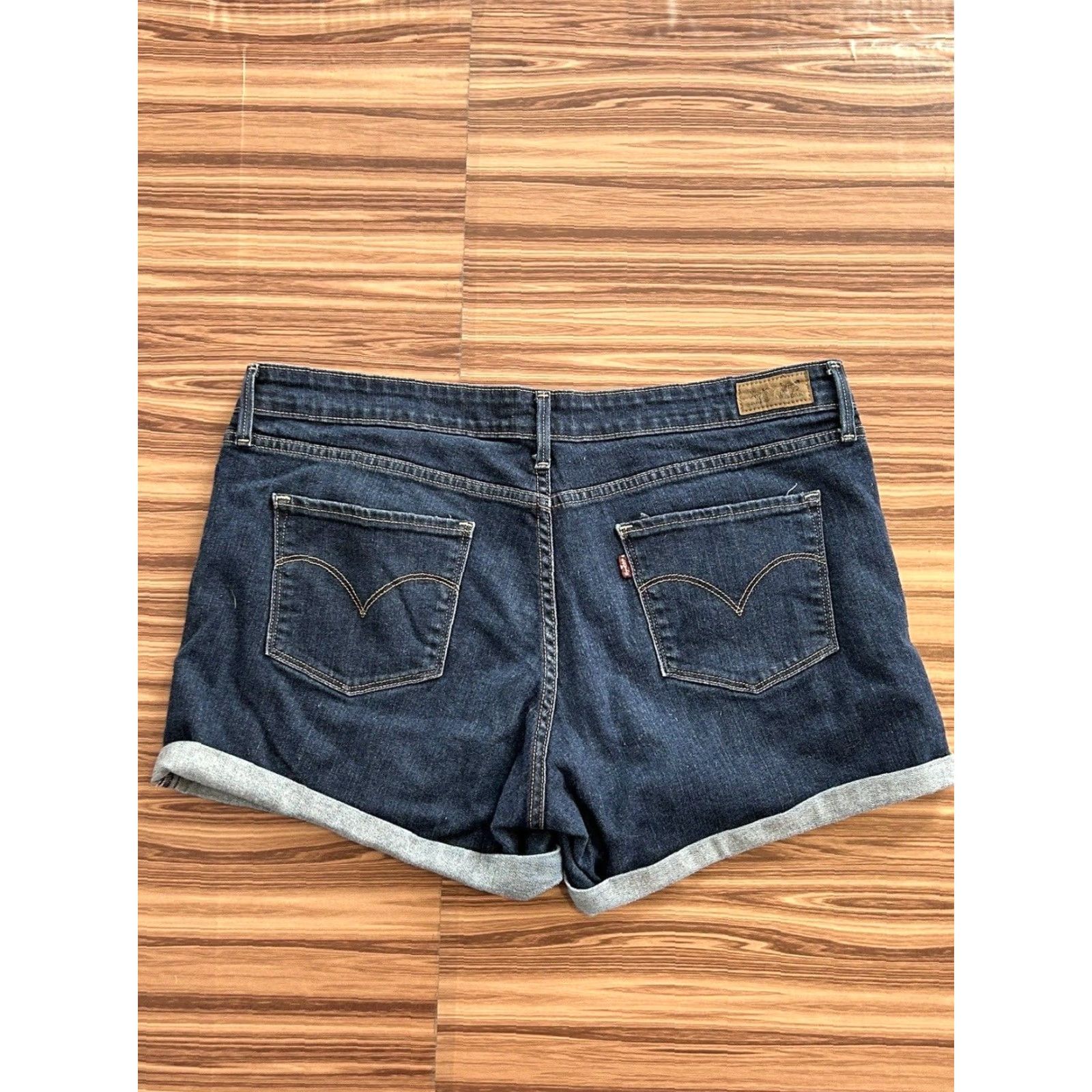 Levi's Levi's Denim Jean Shorts Womens Blue Mid Rise 33 Cuffed Button Flat Front Pockets Logo Vintage? (no N/A) Size 24" / US 00 / IT 34 - 2 Thumbnail