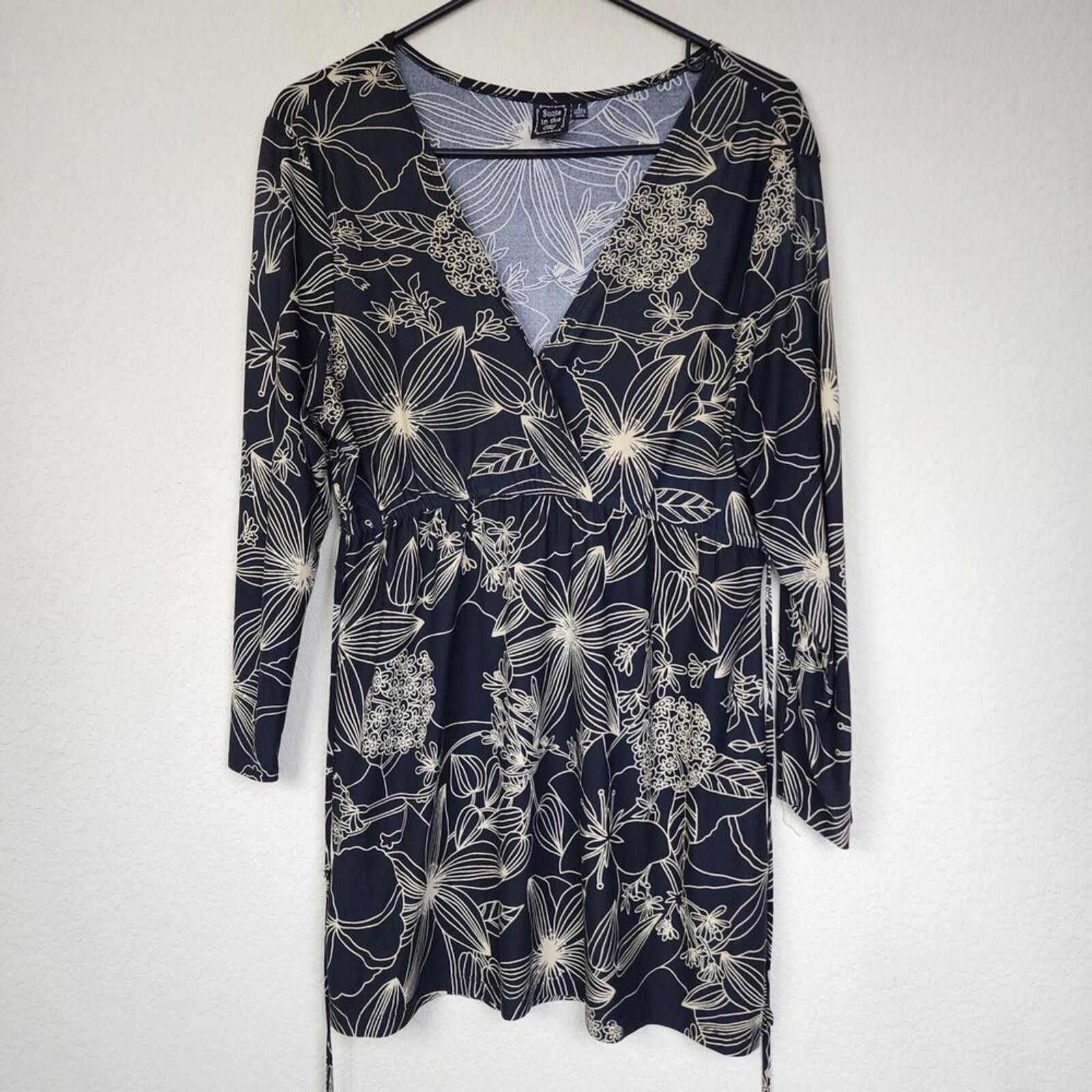 Other Large Floral Black Blouse Size L / US 10 / IT 46 - 1 Thumbnail