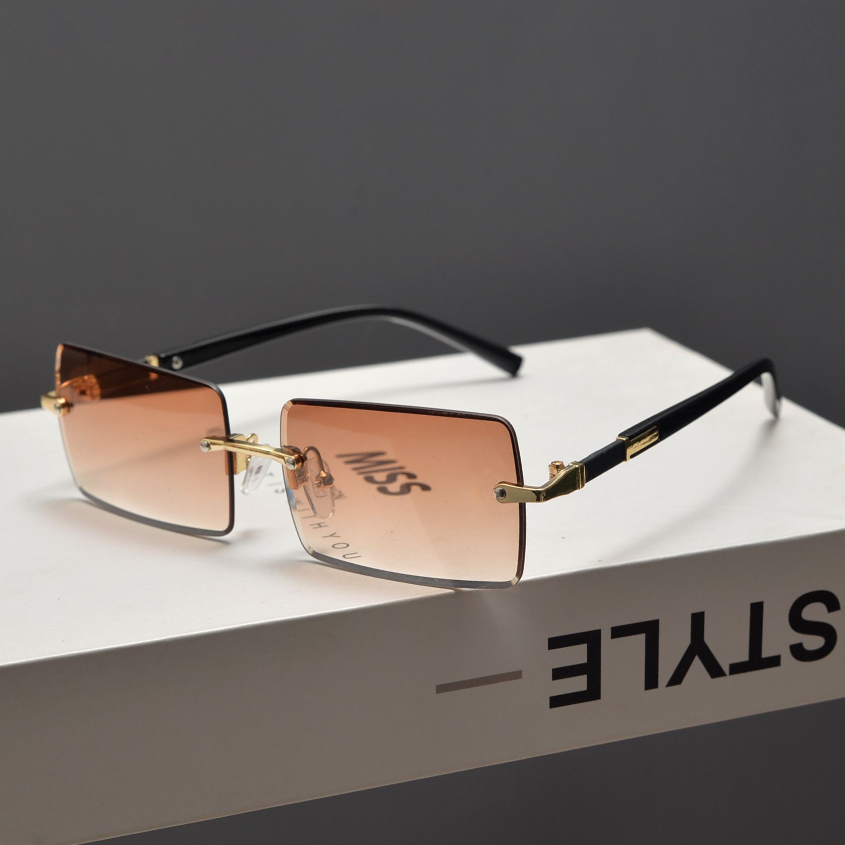 Electric Visual Hip-hop Street ins style custom avant-garde sunglasses Size ONE SIZE - 4 Thumbnail