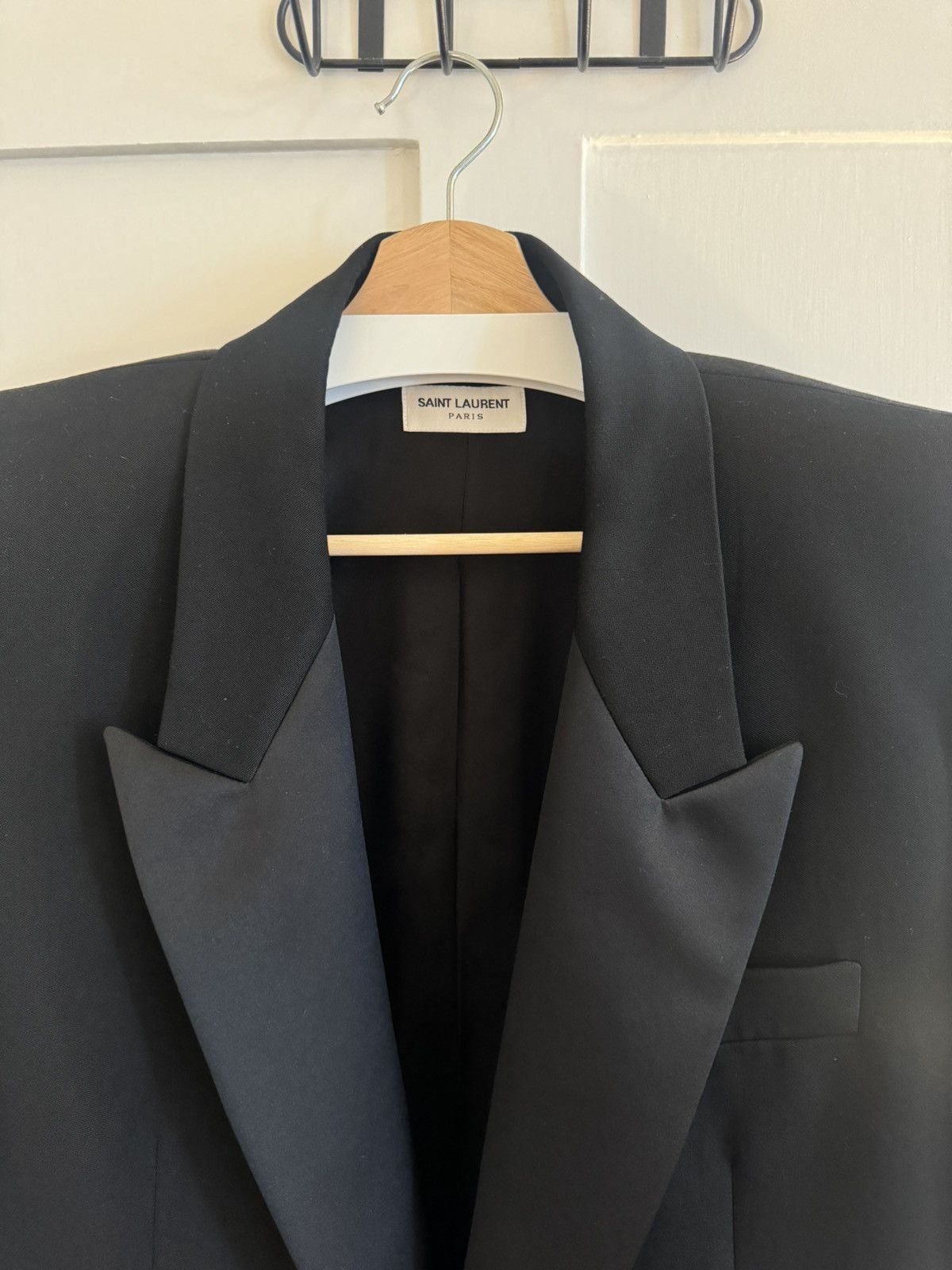 Saint Laurent Paris Saint Laurent FW23 Tuxedo Jacket in GRAIN DE POURDRE Size 50S - 3 Thumbnail