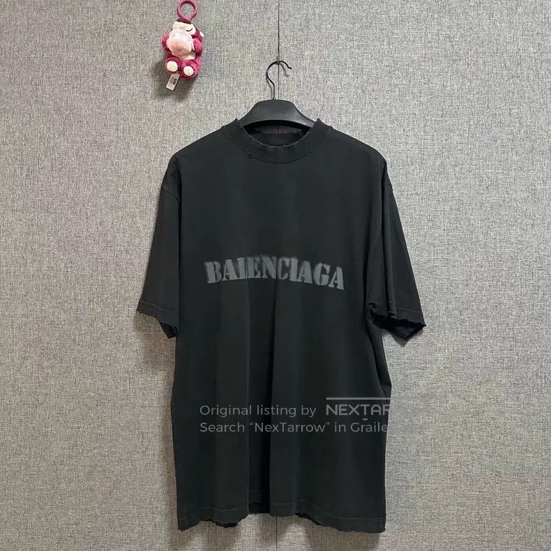Balenciaga Balenciaga Black Blurred Lettering Size S Size US S / EU 44-46 / 1 - 1 Thumbnail