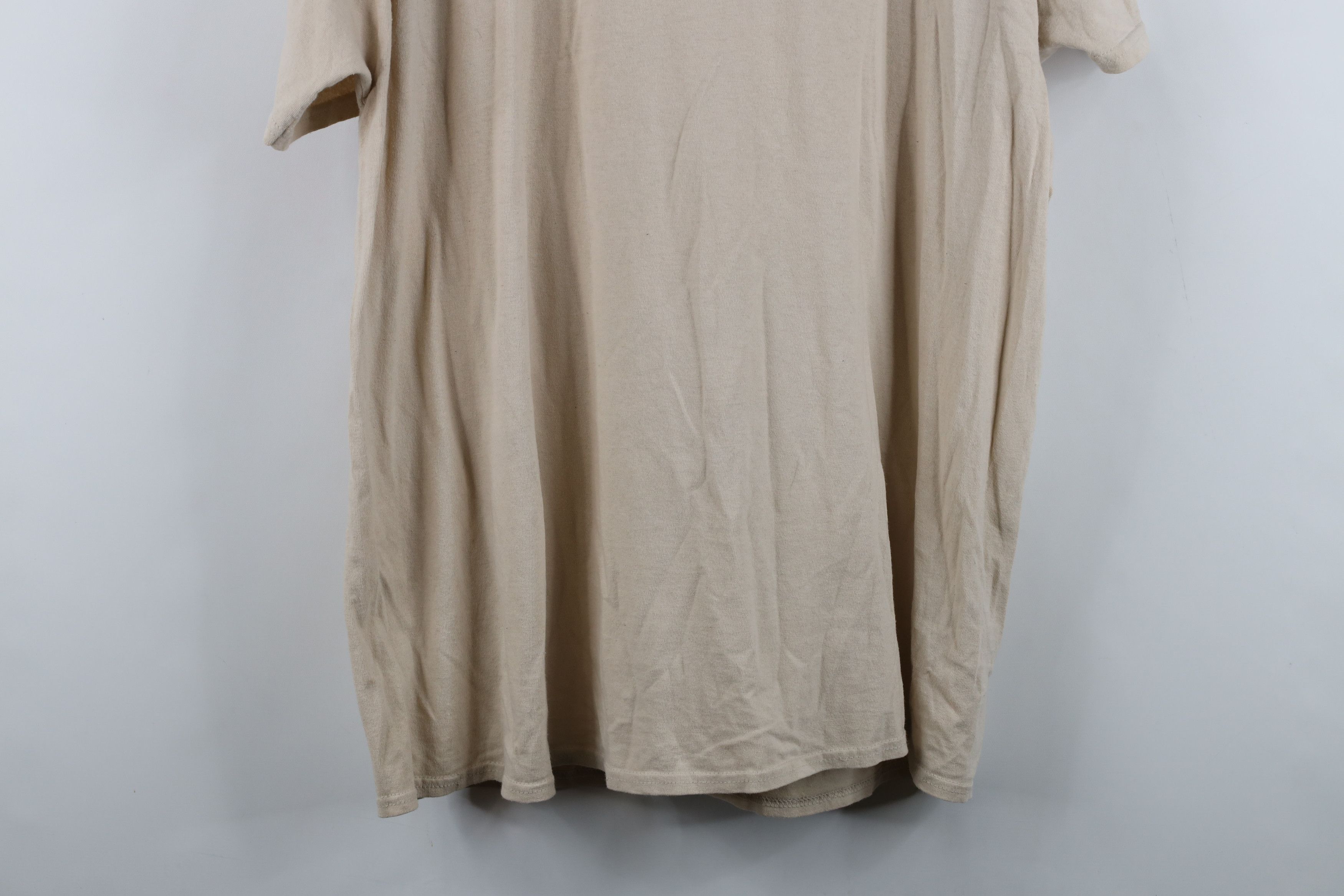 Vintage Ariana Grande Big Face Logo Sweetener Tour T-Shirt Beige Size US XL / EU 56 / 4 - 15 Thumbnail