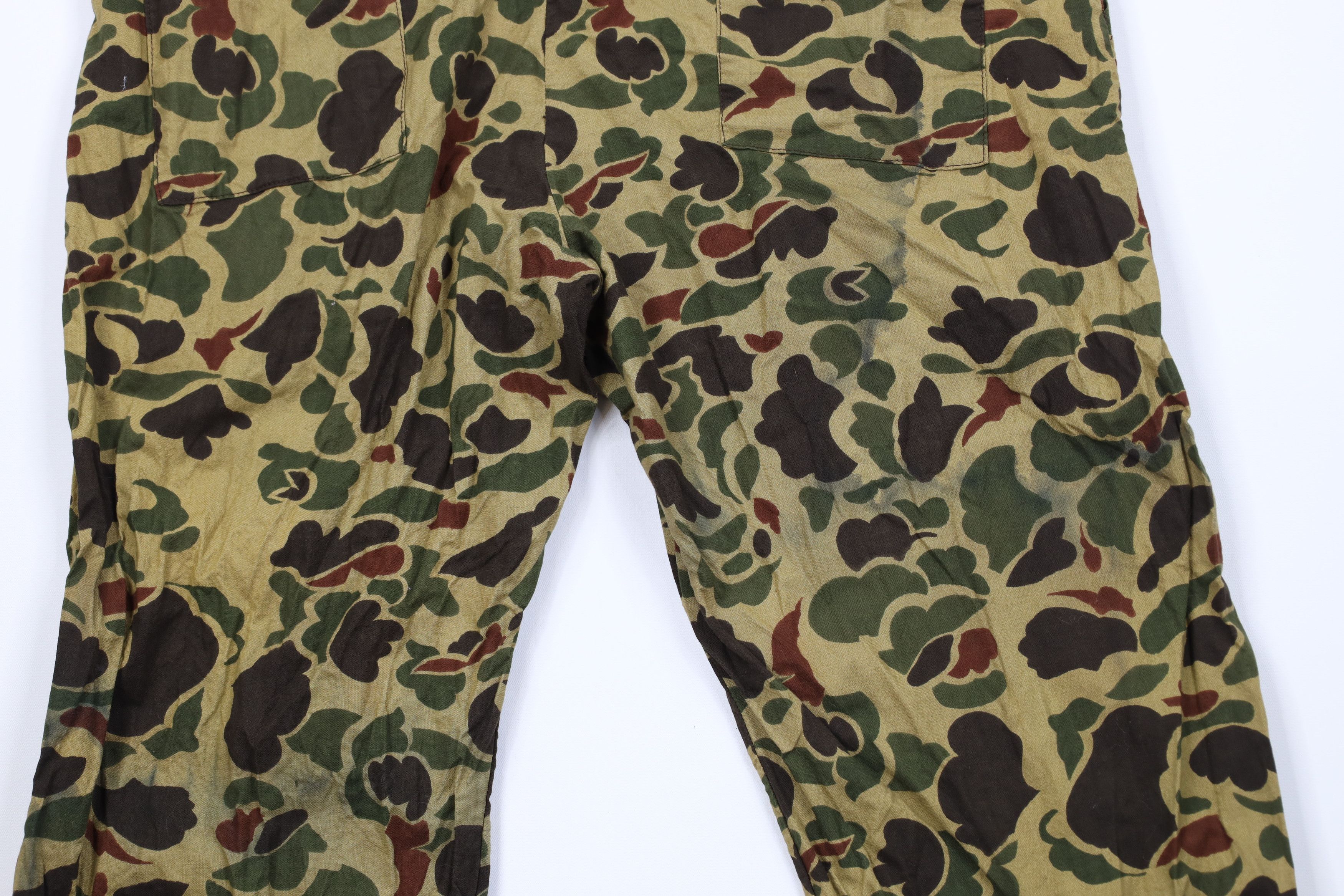 Vintage Vintage 70s Streetwear Frogskin Camouflage Wide Leg Pants Size US 36 / EU 52 - 13 Thumbnail