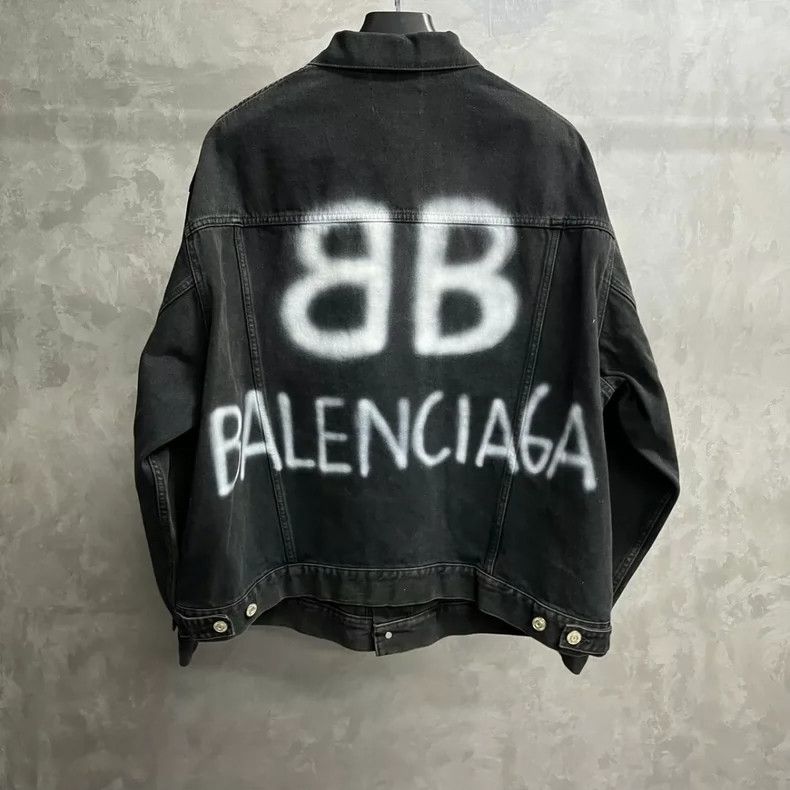 Balenciaga Balenciaga White Label Black Solid Graffiti Single Breaste Size US XS / EU 42 / 0 - 2 Thumbnail