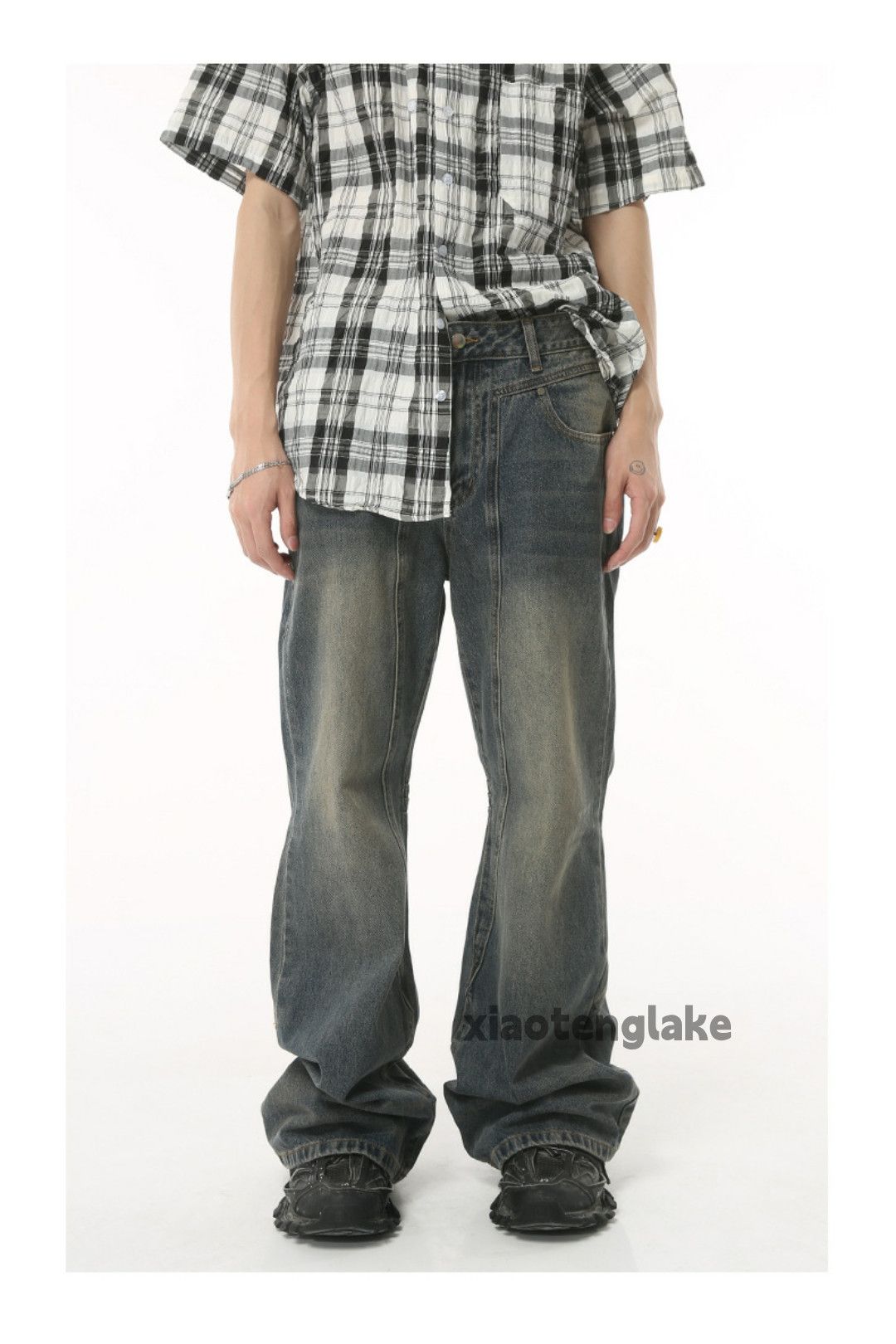 washed faded y2k skate yuppie flared jeans