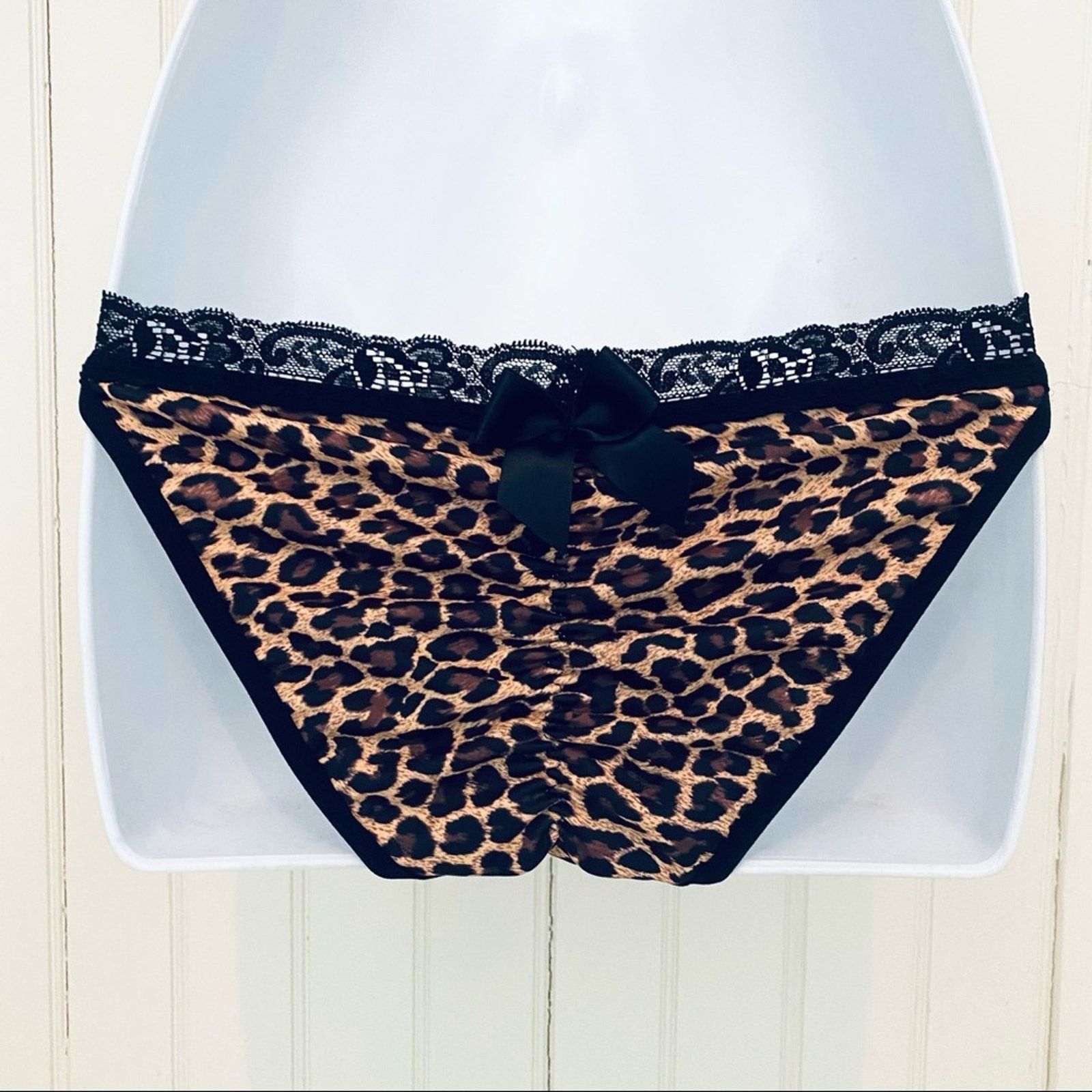 Other NEW black leopard print lace bikini ruched bottoms satin bow Size ONE SIZE - 2 Thumbnail