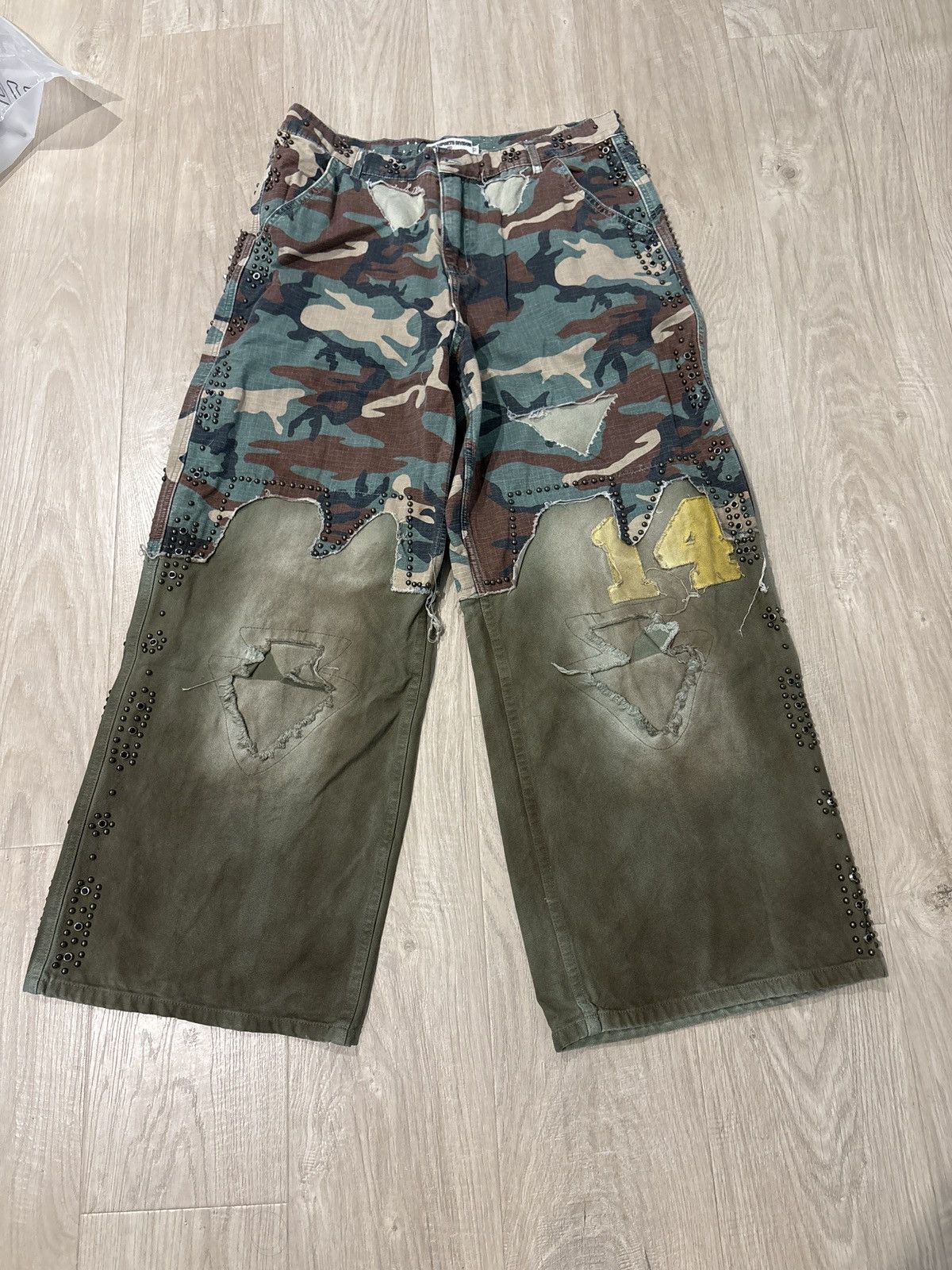 Vale Vale “Armor Pants” [KAMO] Size 30 Size US 30 / EU 46 - 1 Thumbnail