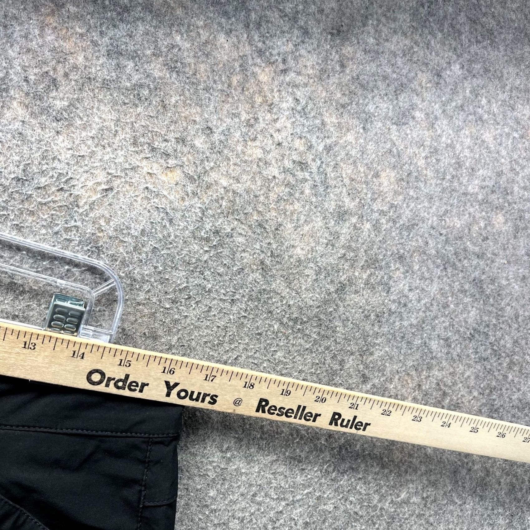 Eddie Bauer Eddie Bauer Pants Womens 8 Black Capri Lightweight Stretch Outdoor Hiking Straight Leg Capris Womens 8 Black Size 30" / US 8 / IT 44 - 4 Thumbnail