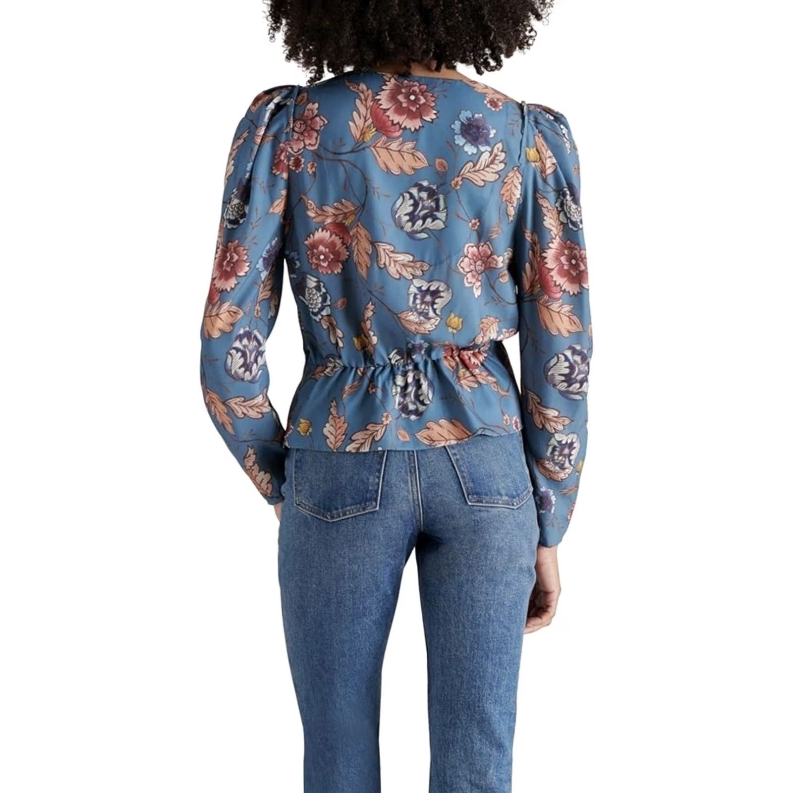 Steve Madden Steve Madden Saige Floral Peplum Top Cadet Blue Size XL Brand New BO304339 Size XL / US 12-14 / IT 48-50 - 3 Thumbnail