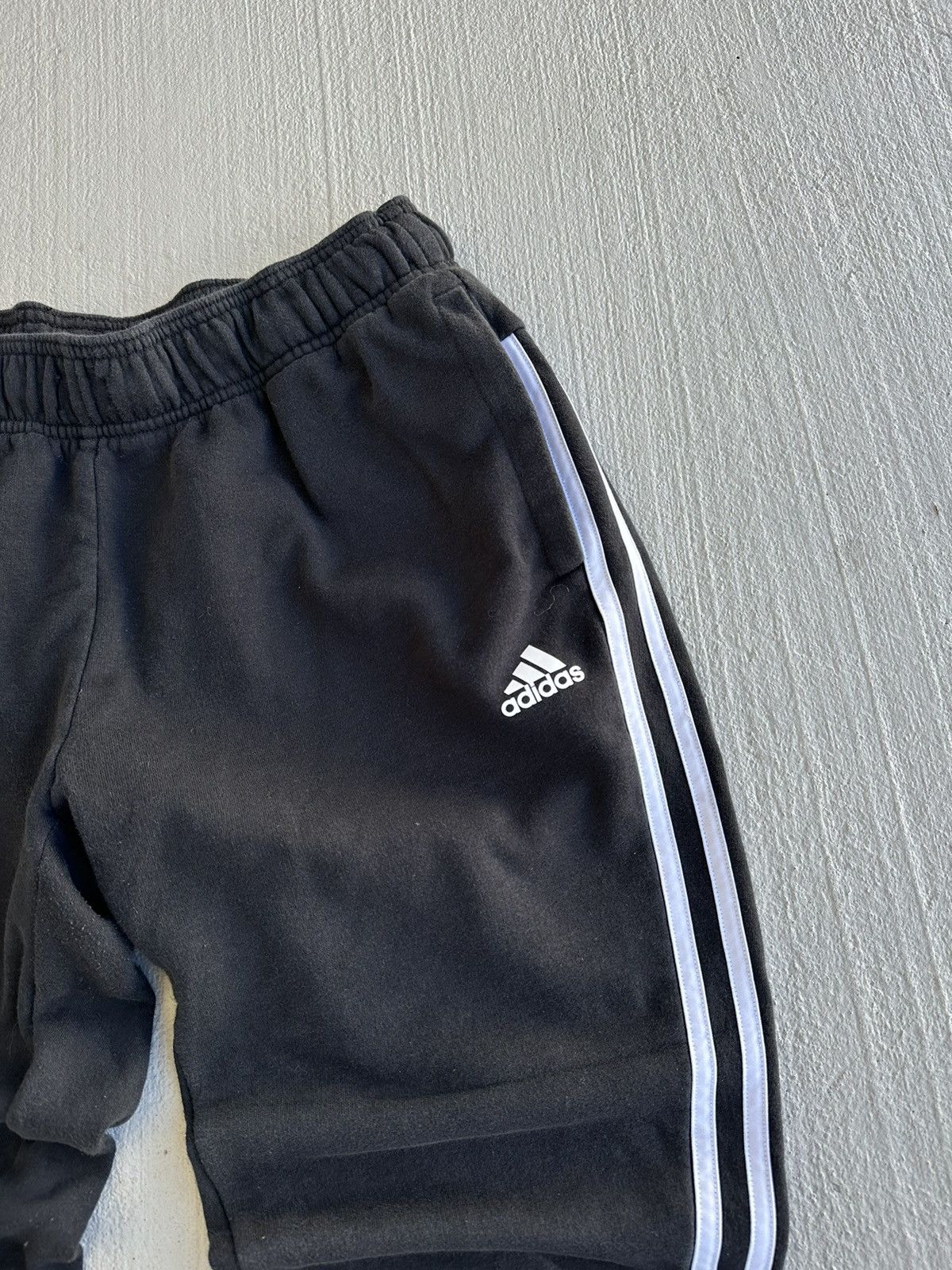 Other Adidas Sweatpants Size US 34 / EU 50 - 2 Thumbnail