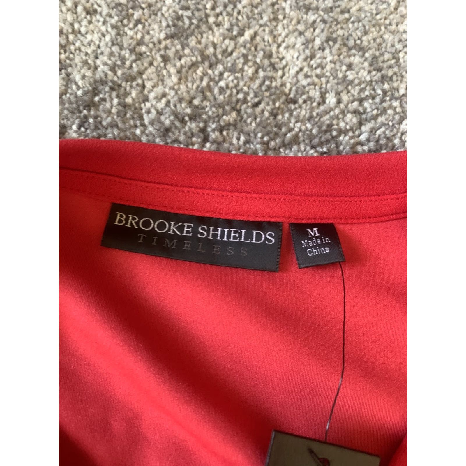 Vintage BROOKE SHIELDS Top Knit Long Slv Cherry M NEW A342023 Women Adults Size M / US 6-8 / IT 42-44 - 3 Thumbnail