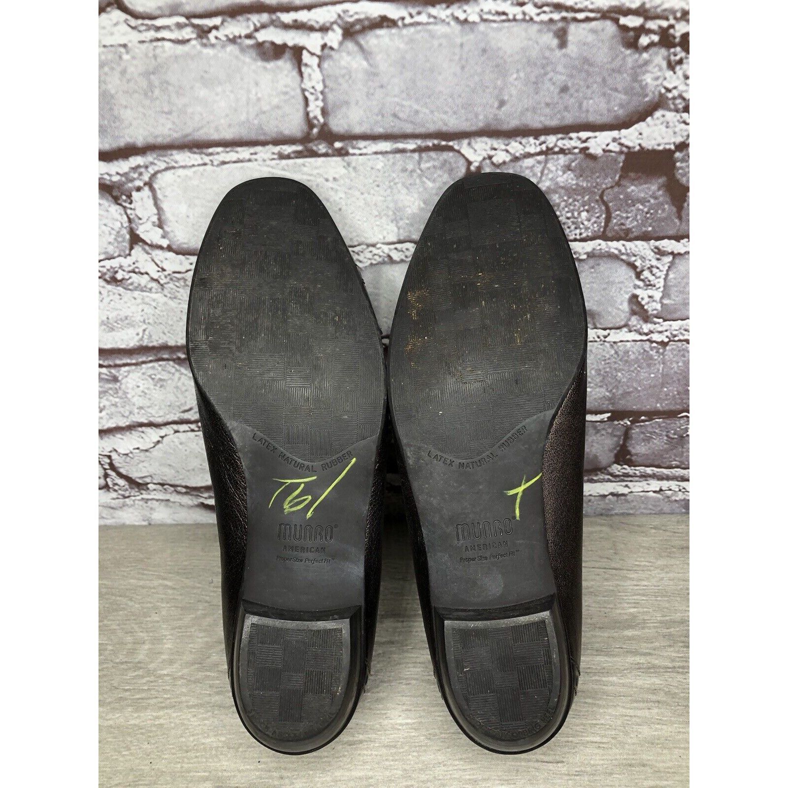 Other Munro Womens Morgan Brown Bronze Leather Kiltie Slip-On Flat Size US 8 / IT 38 - 22 Thumbnail
