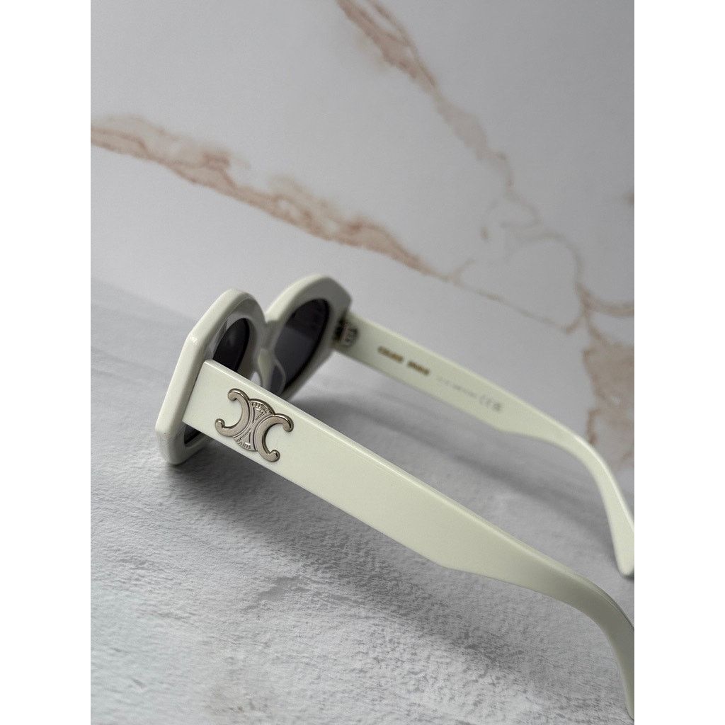 Celine NEW Celine CL40238U White Cat Eye Triomphe Sunglasses Size ONE SIZE - 3 Thumbnail