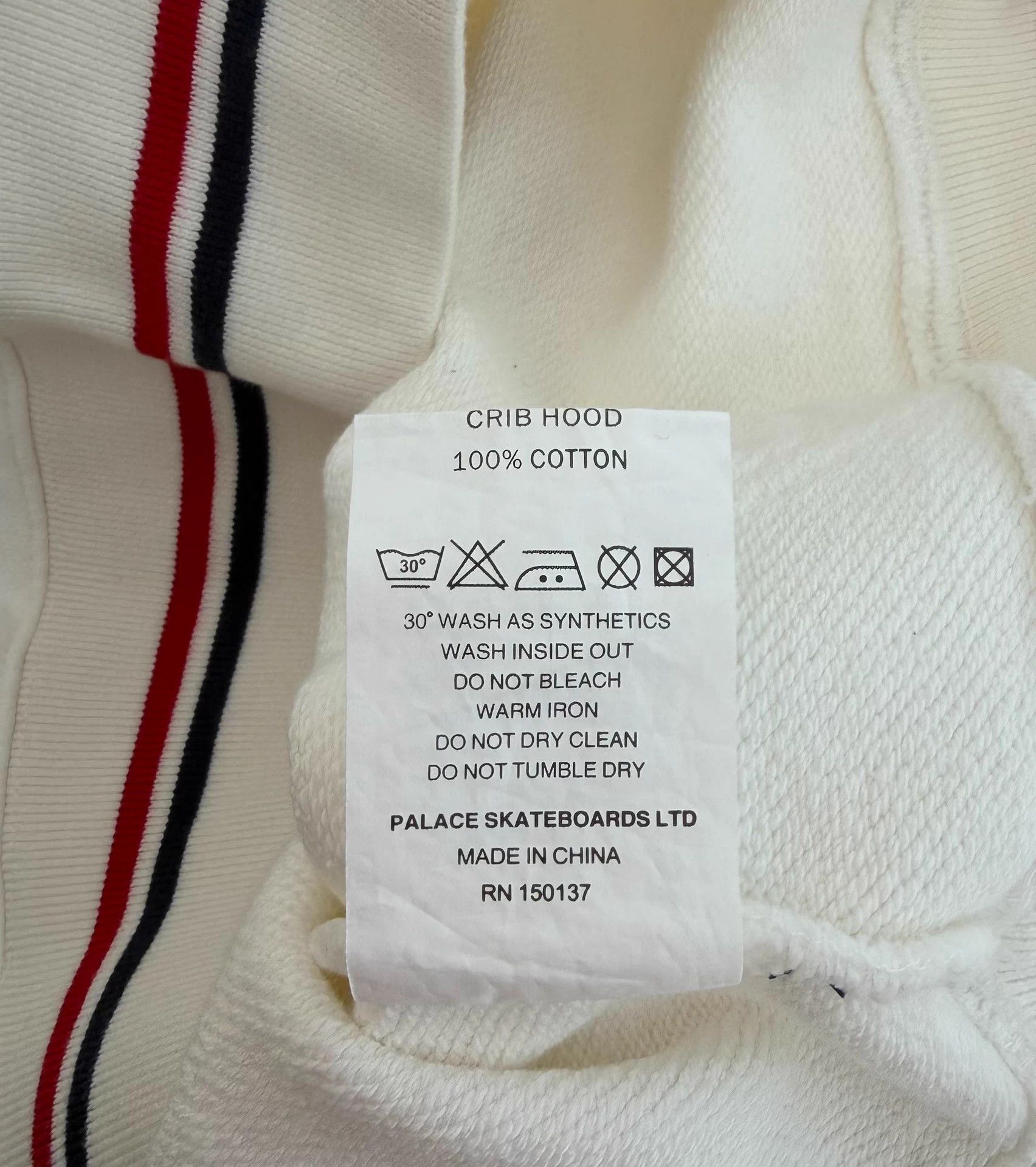 Places + Faces PALACE 16AW TIR CRIB Big Triangle Hoodie New M Size US M / EU 48-50 / 2 - 5 Thumbnail