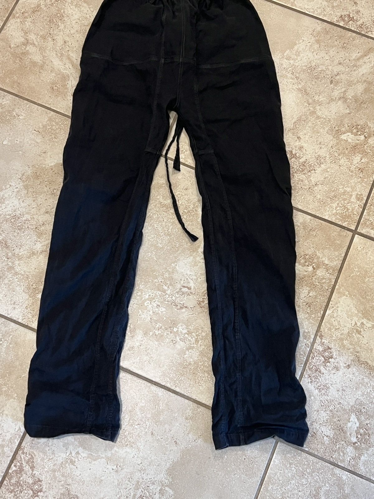 size 46 pant