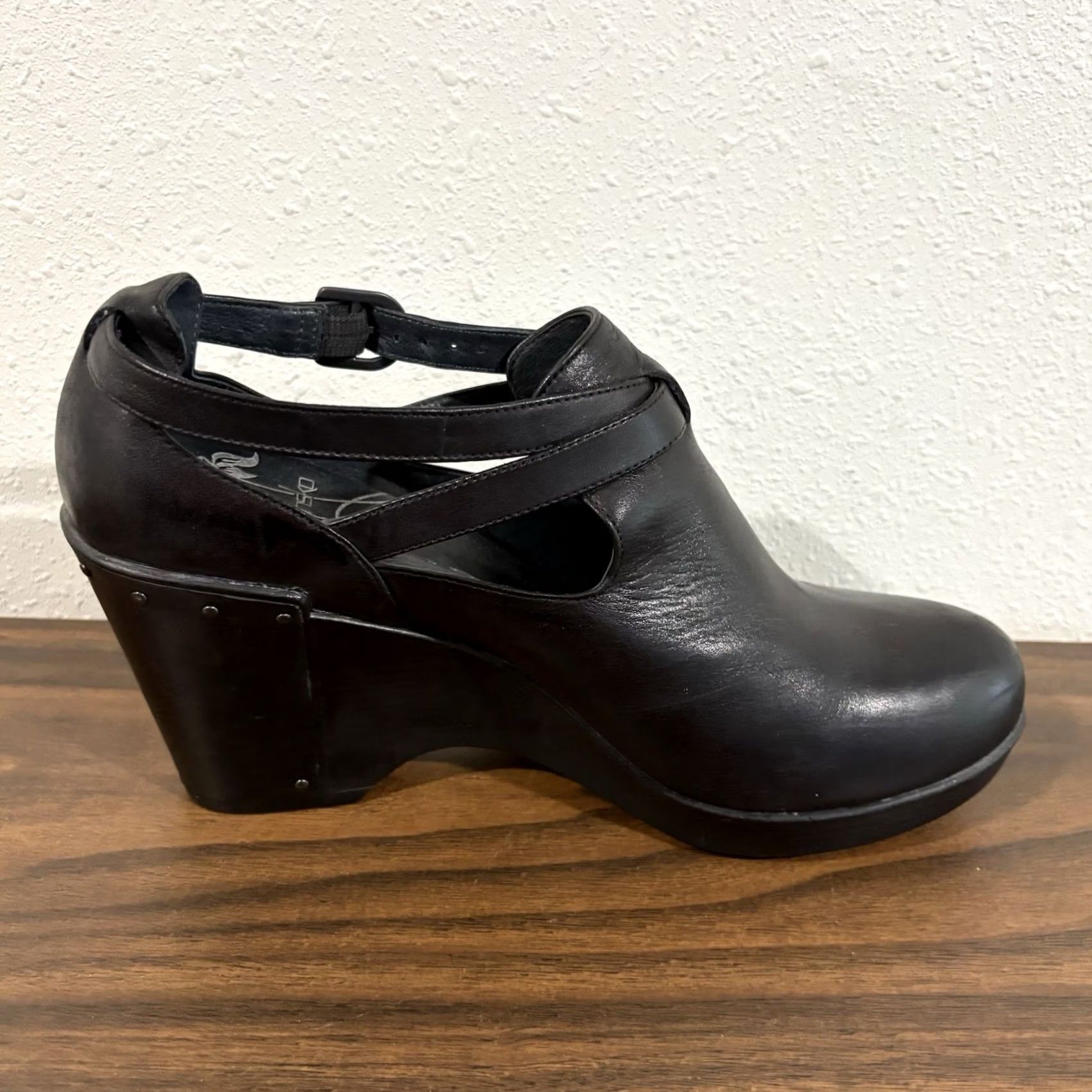 Dansko Dansko Franka Womens Sz 41 US 10.5 11 Strappy Wedge Clog Black Leather Bootie Size US 11 / IT 41 - 3 Thumbnail