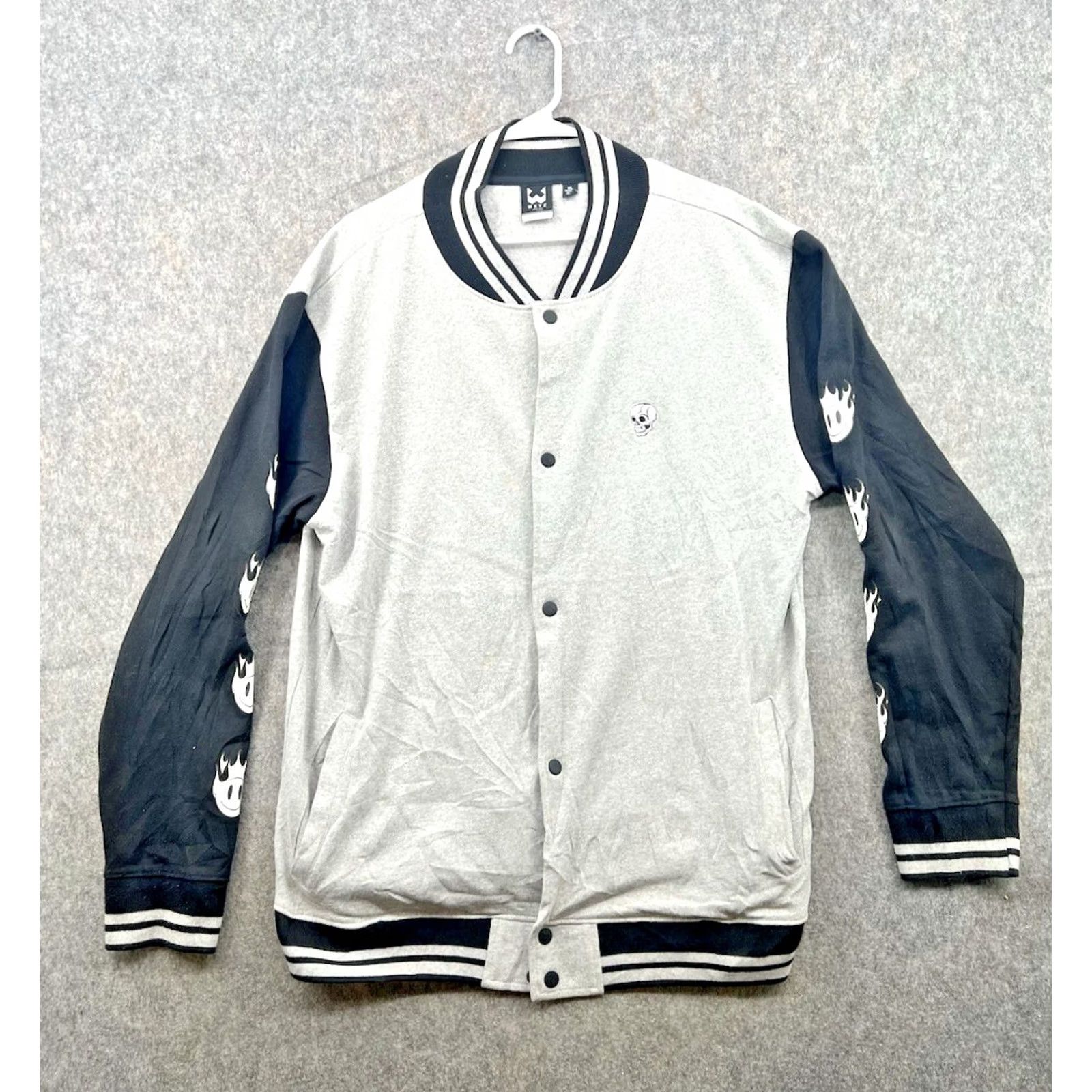 Vintage VINTAGE WXYZ Men's Varsity Jacket Skull Black Gray Button Up Y2K XL Vinyl? Size US XL / EU 56 / 4 - 2 Thumbnail