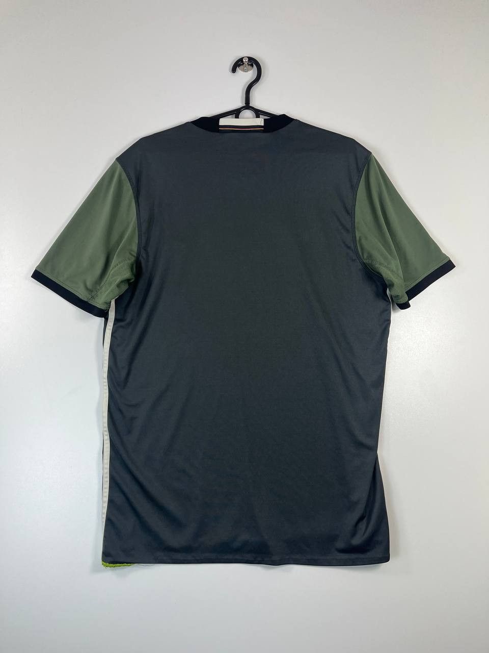Adidas Germany 2016 Away Shirt Adidas Football Soccer AA0110 Size L Size US L / EU 52-54 / 3 - 7 Thumbnail