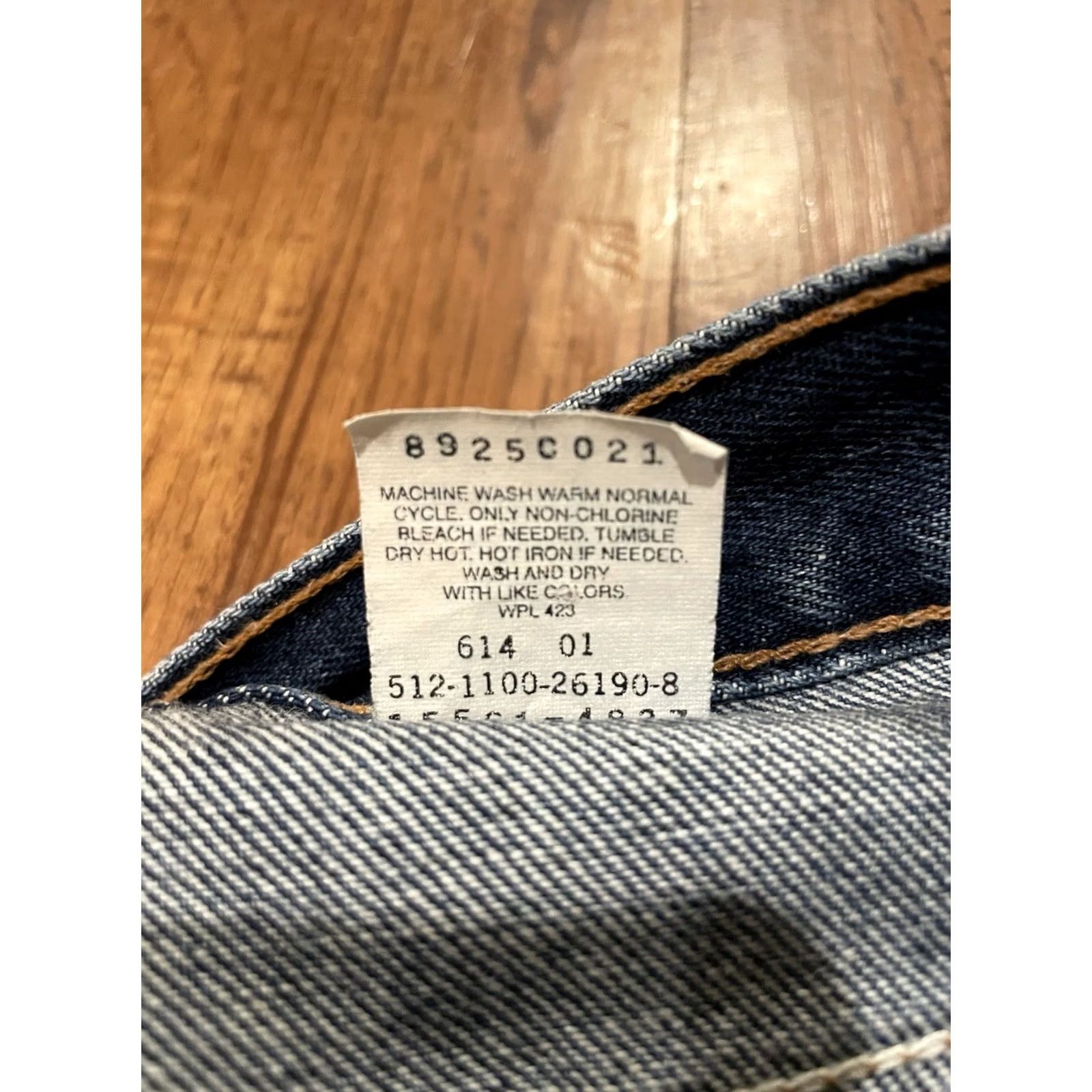 Levi's VINTAGE Levi’s 560 Jeans Women’s Size 16 Blue 35x28 Straight Relaxed 5-Pocket Denim Jeans Size 38" / US 16 / IT 52 - 7 Thumbnail