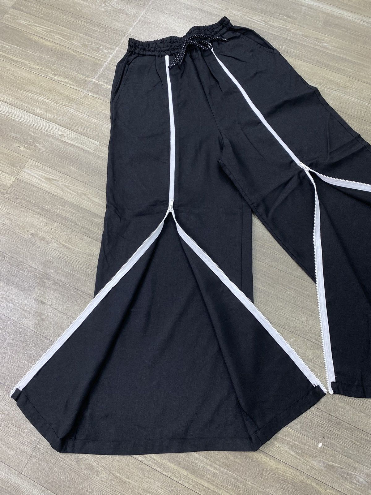 gomme Designer Gomme Zipper Coolane Wid Leg Pants Size US 30 / EU 46 - 4 Thumbnail