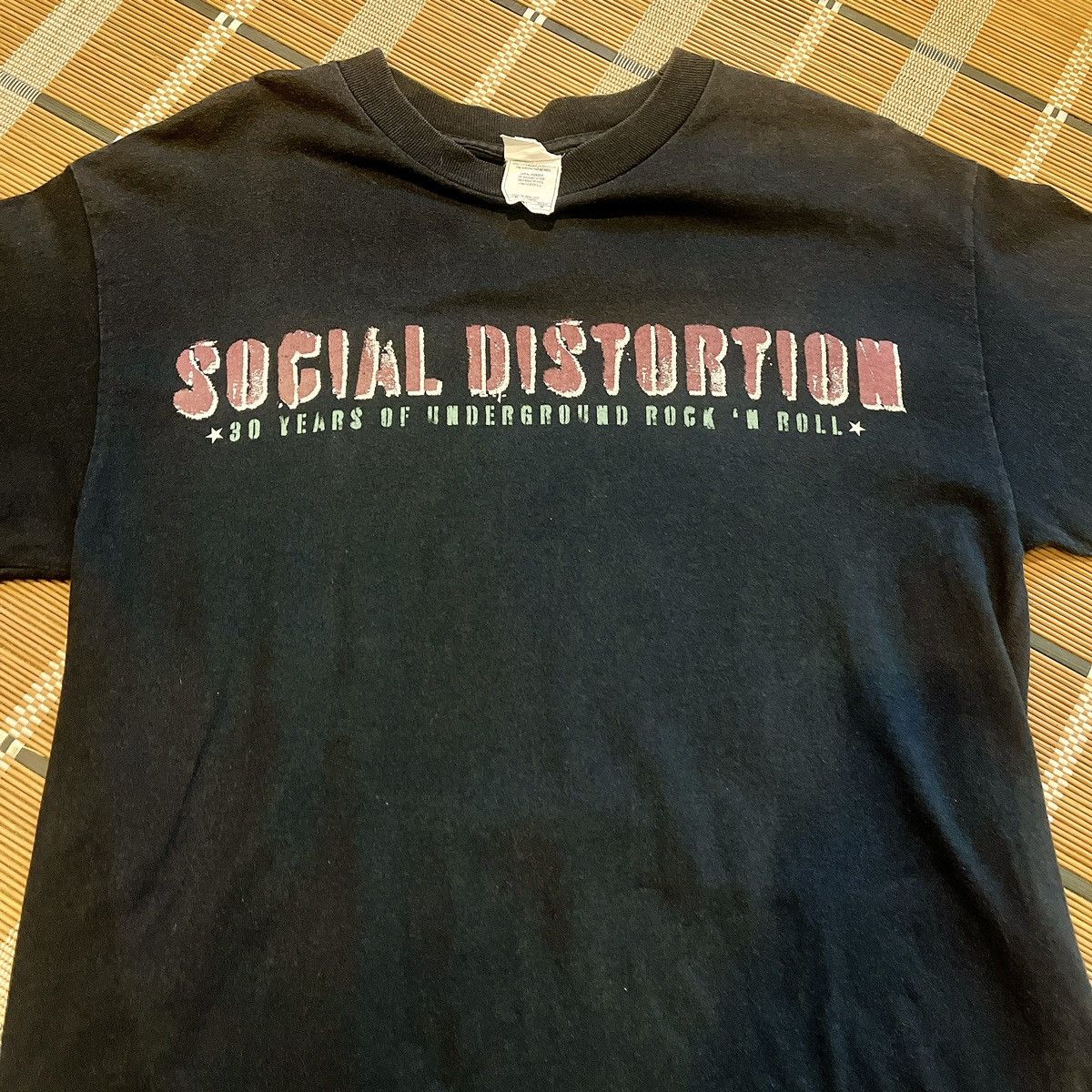 Band Tees × Vintage Social Distortion 30 YearsOfUndergroundRock’RollSummerTour09 Size US M / EU 48-50 / 2 - 2 Thumbnail