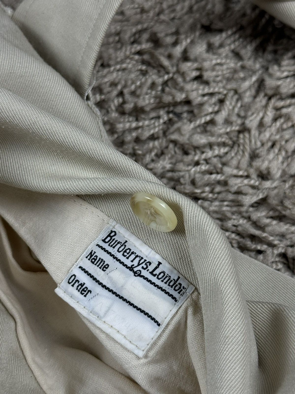 Burberry × Vintage Vintage trench coat Burberry original luxury streetwear item Size L / US 10 / IT 46 - 4 Thumbnail