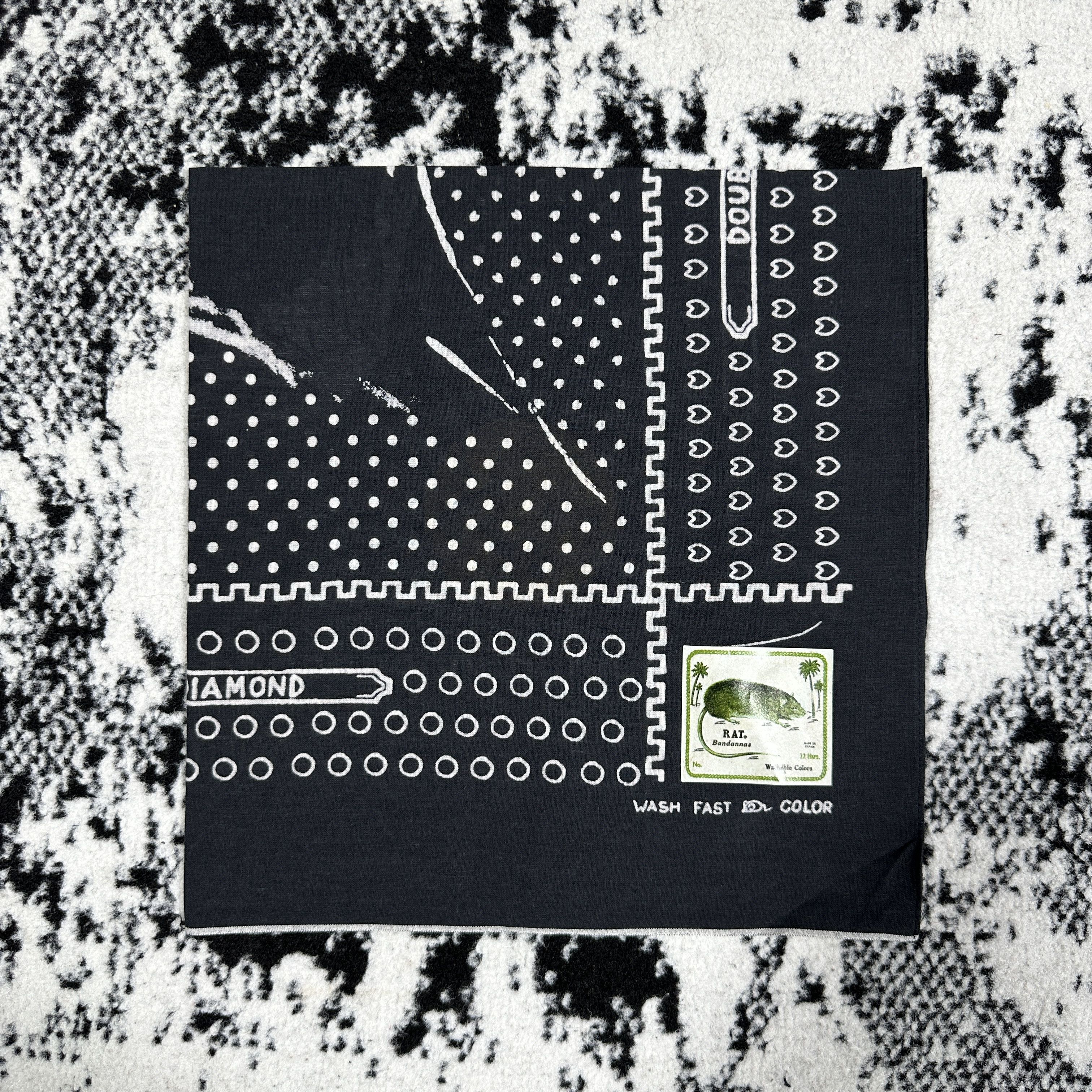 Kapital Kountry KAPITAL MOUNTAIN FUJI SMILEY BANDANA Size ONE SIZE - 2 Thumbnail