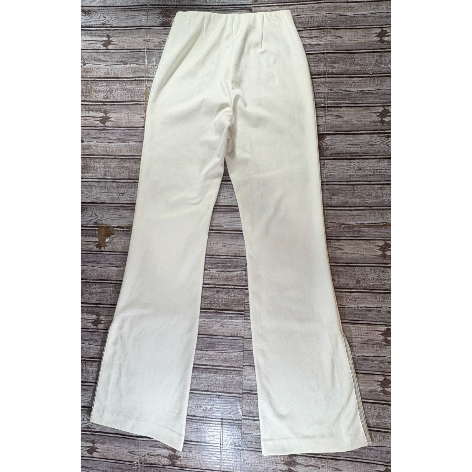 Alice + Olivia Alice + Olivia Lara Side Slit flared Pants size 2 color Ivor Size 26" / US 2 / IT 38 - 7 Thumbnail