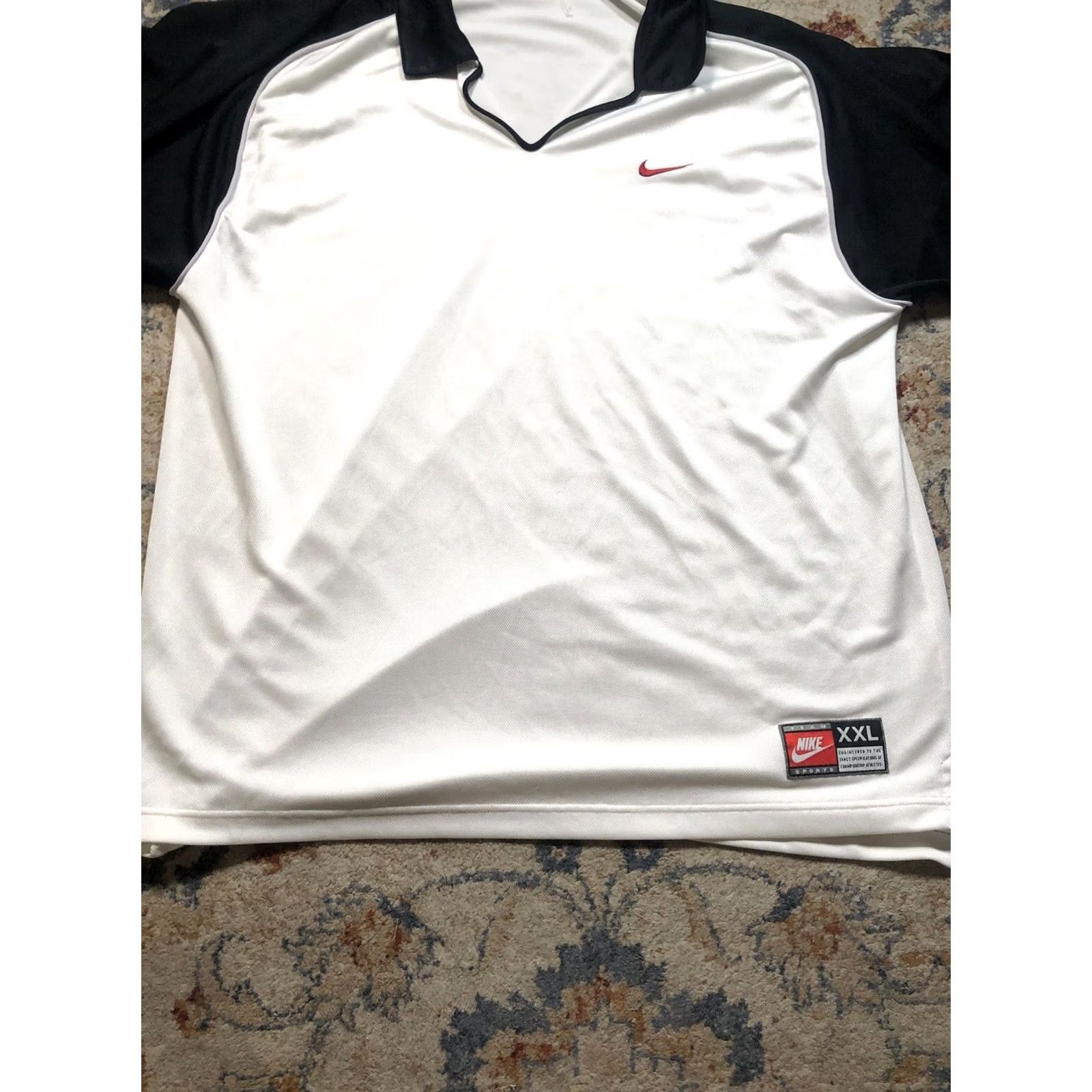 Nike VINTAGE Nike Team Sports V Neck Logo Polo Shirt Mens 2XL White Black Nike Dri-FIT Polo Size US XXL / EU 58 / 5 - 5 Thumbnail