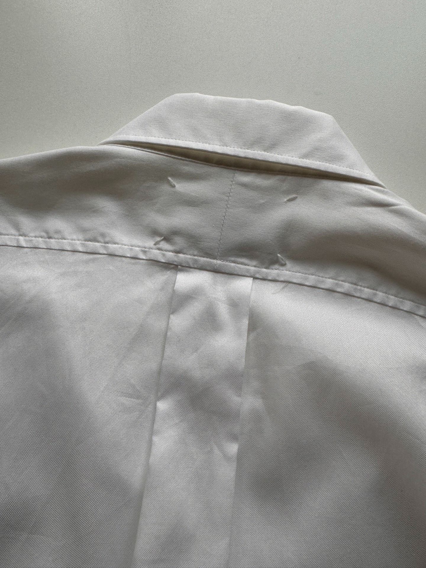 Maison Margiela Maison Margiela Size 38 White shirt 2501-Nextarrow Size US XXS / EU 40 - 6 Thumbnail