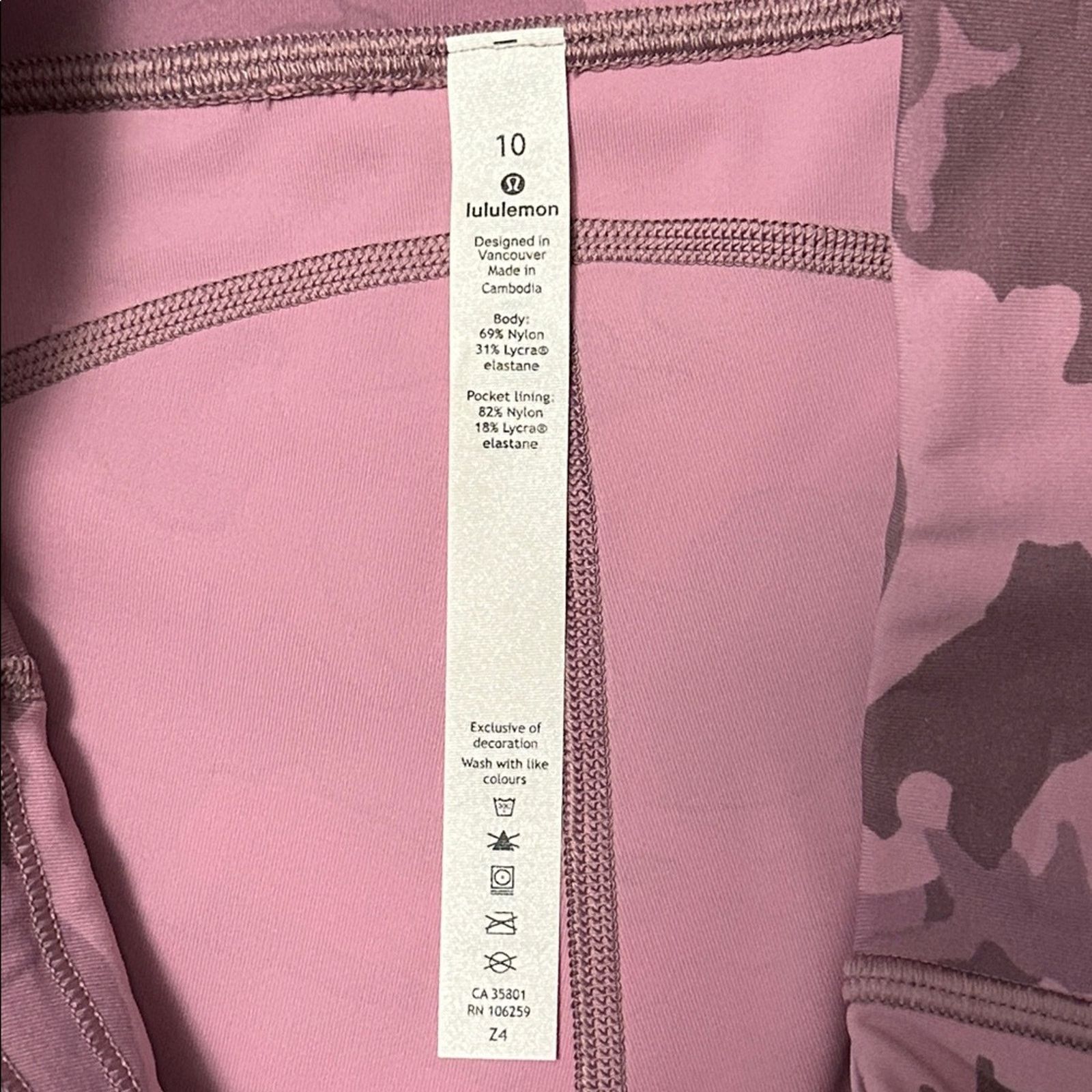Lululemon Lululemon Time to Sweat Crop Tights Mauve Camo Women Size 10 Size 32" / US 10 / IT 46 - 7 Thumbnail