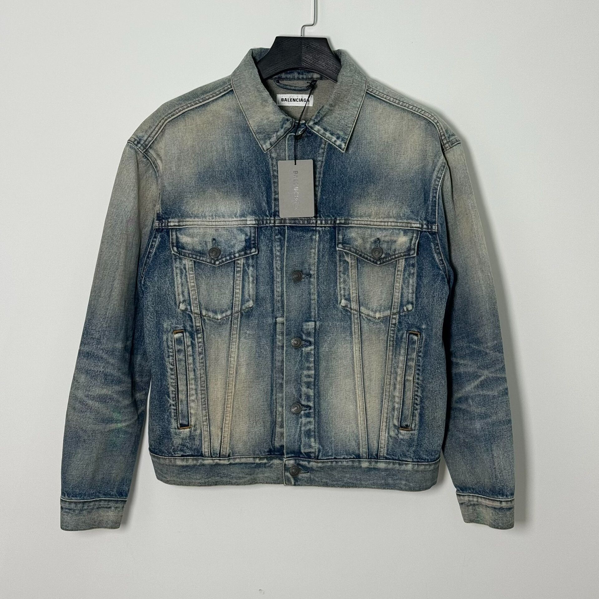 Balenciaga Balenciaga Washed Blue Denim Jacket FR 34 Size XS / US 0-2 / IT 36-38 - 1 Thumbnail